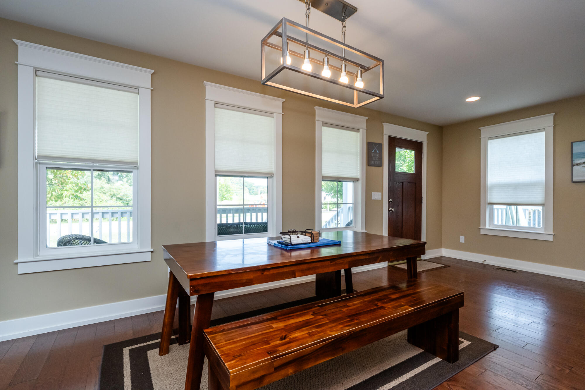 585 Beachwood Path Benton Harbor MI 49022