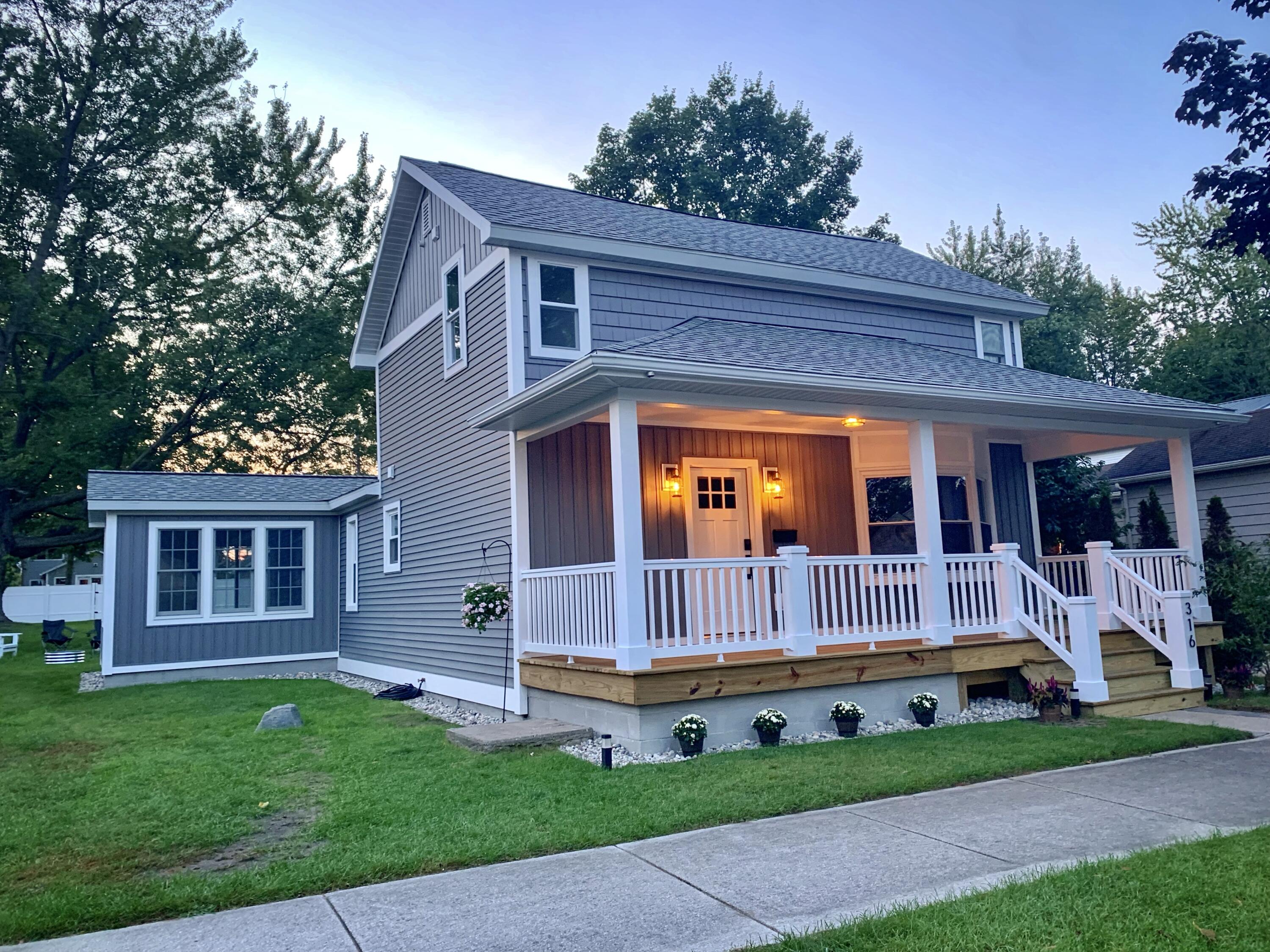316 N William Street Ludington MI 49431