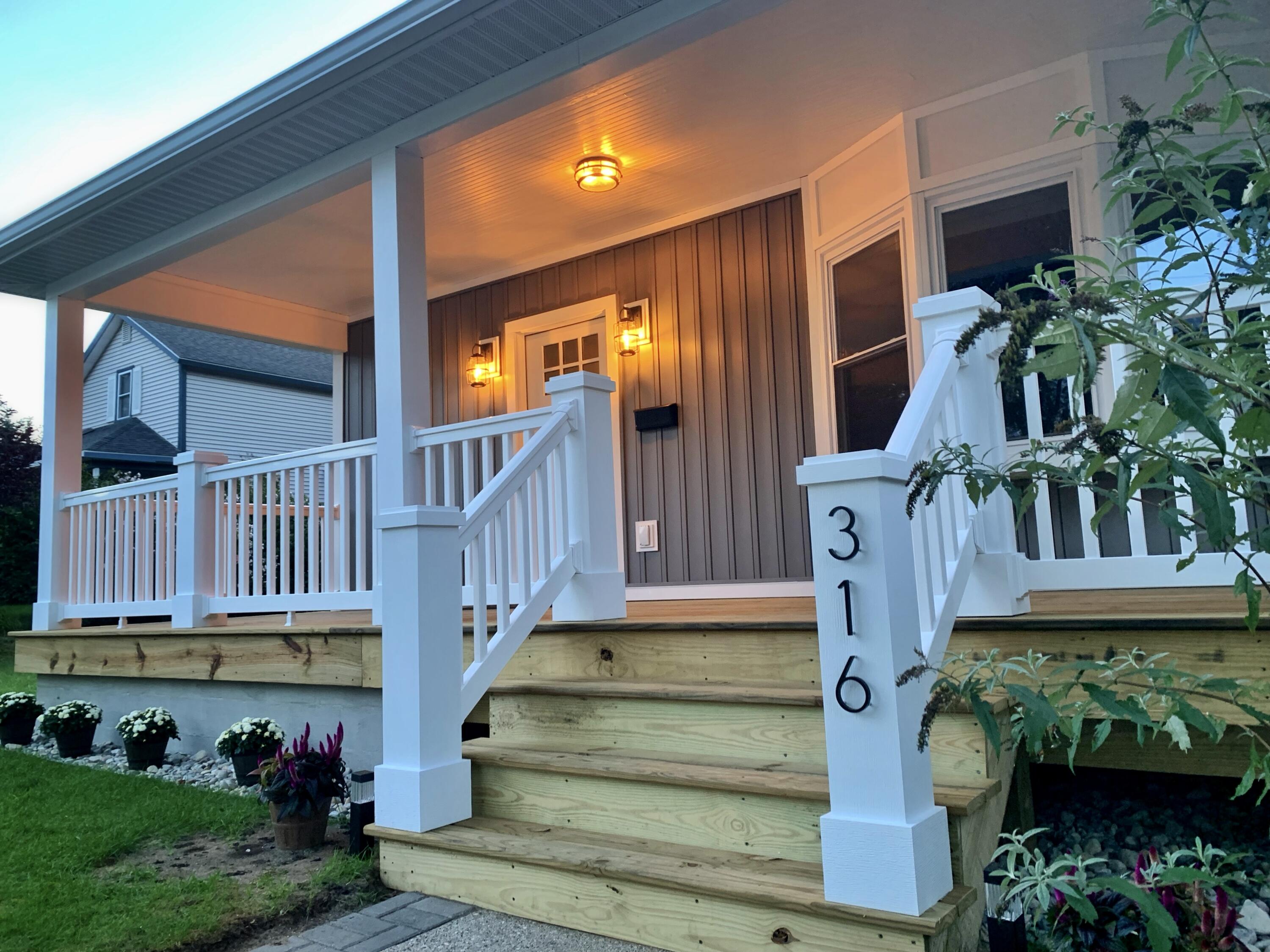 316 N William Street Ludington MI 49431