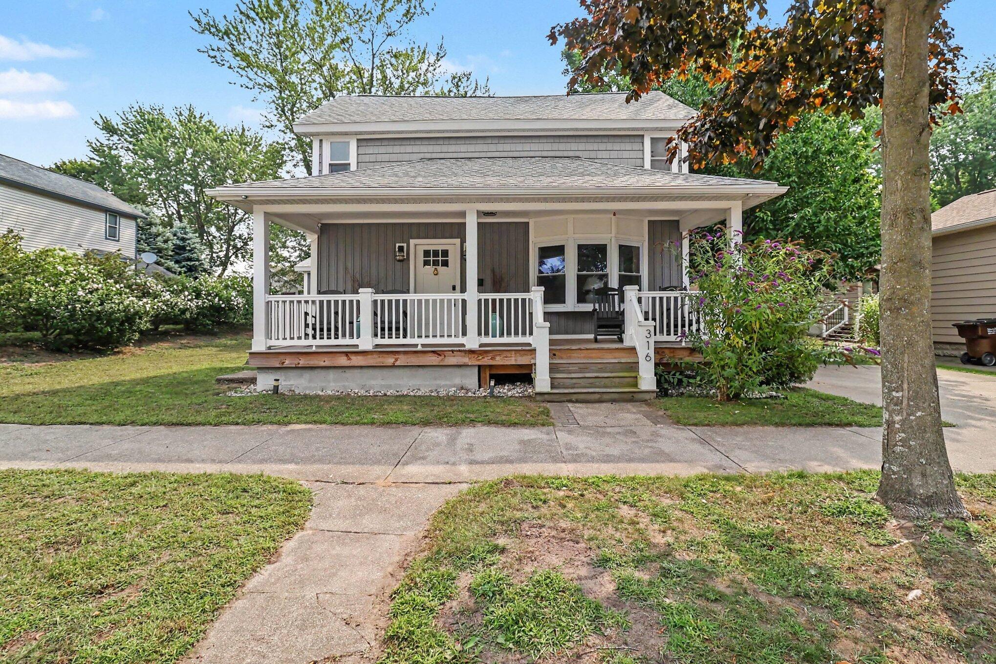 316 N William Street Ludington MI 49431