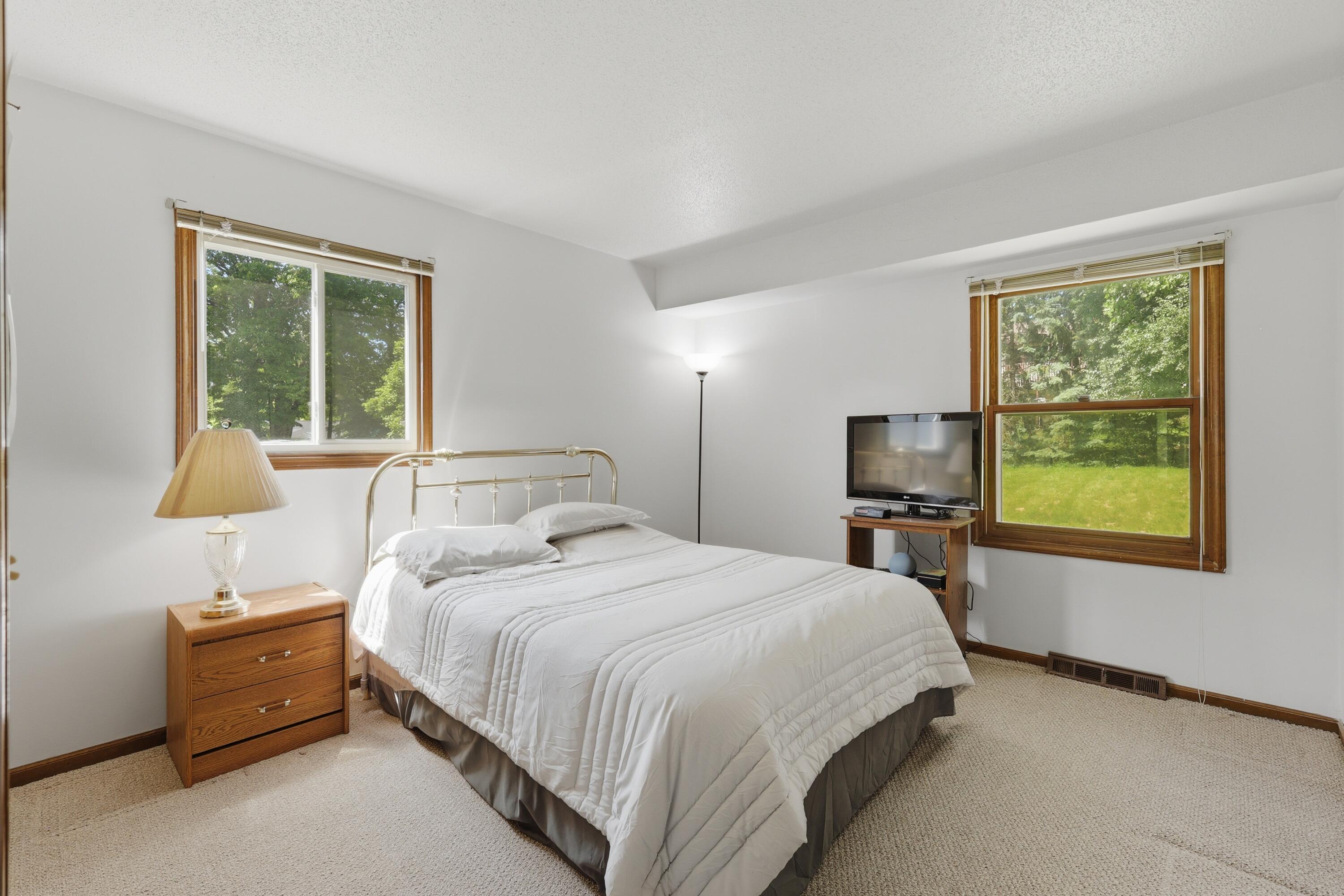 1821 32nd Street SE Grand Rapids MI 49508