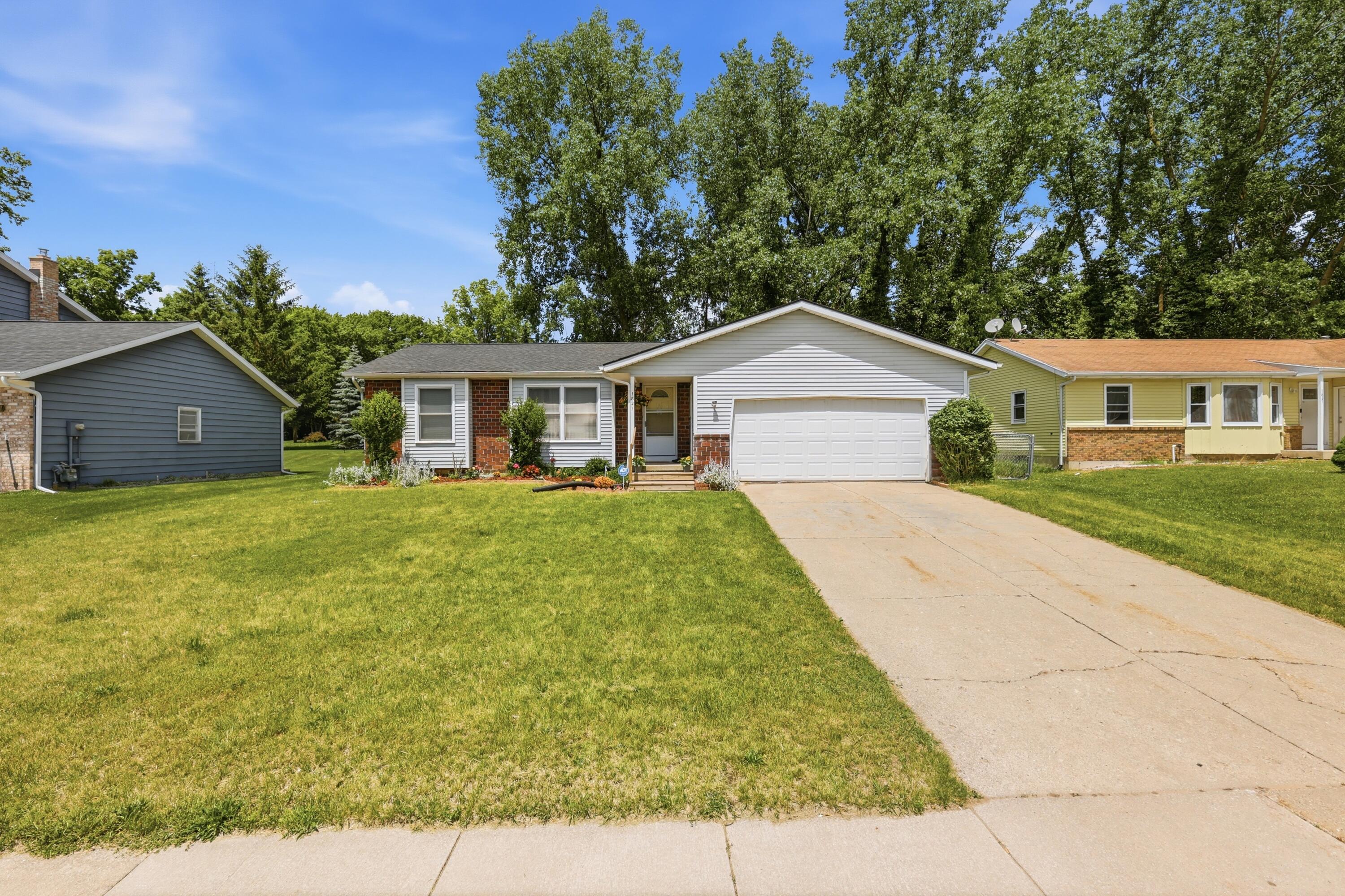 1821 32nd Street SE Grand Rapids MI 49508