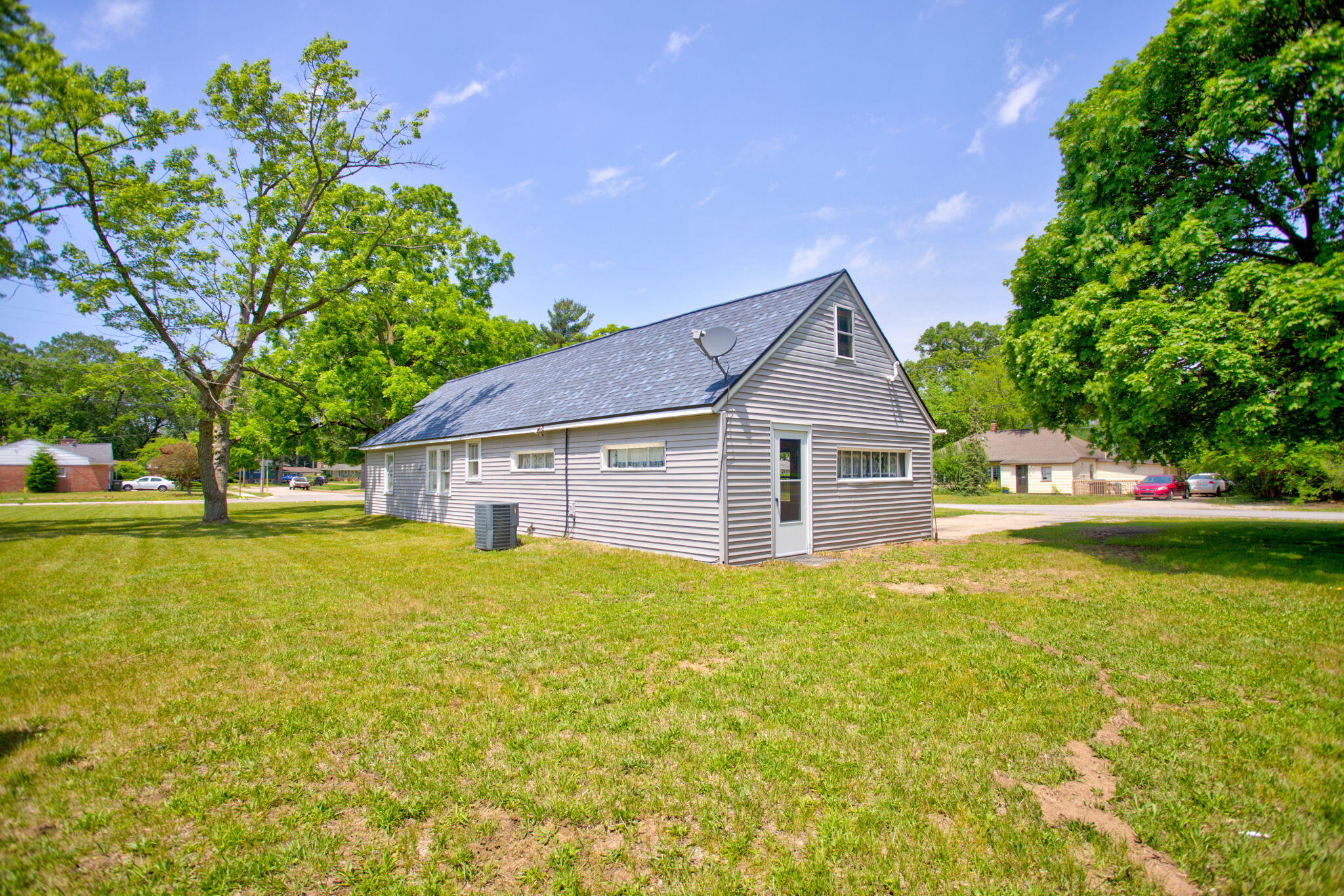 1512 New Street Muskegon MI 49442