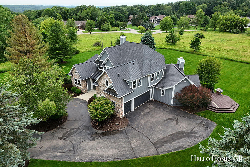 5327 Canyon River Drive NE Ada MI 49301