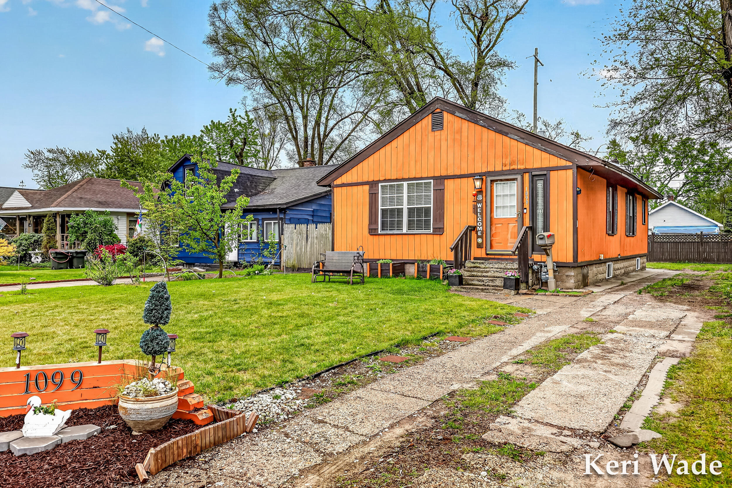 1099 Aurora Avenue Muskegon MI 49442