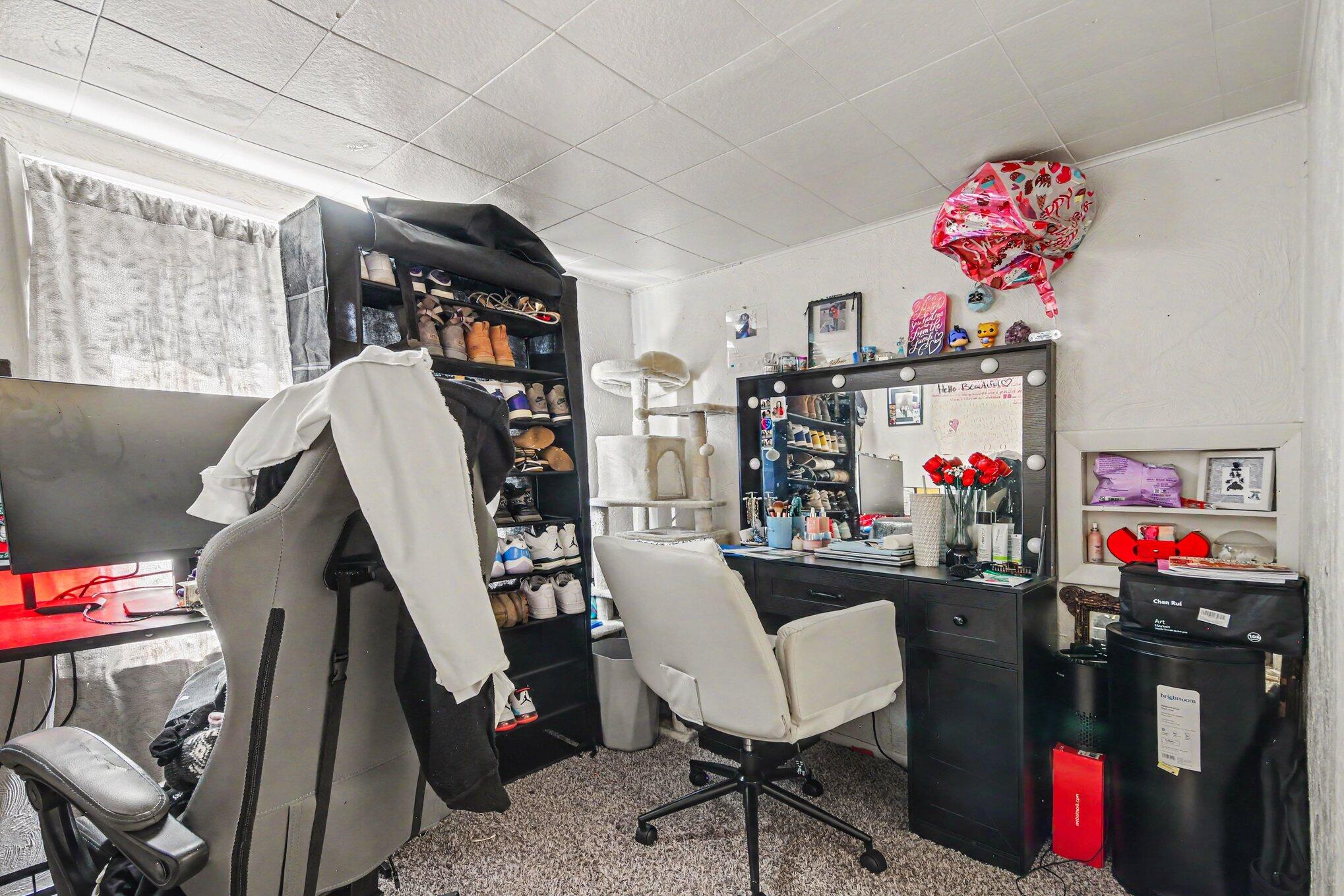18 34th Street SW Grand Rapids MI 49548