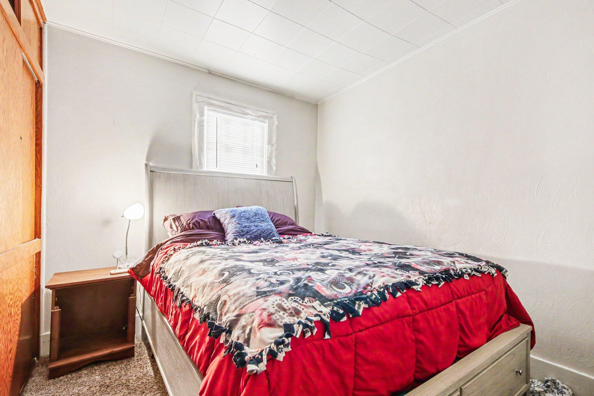18 34th Street SW Grand Rapids MI 49548