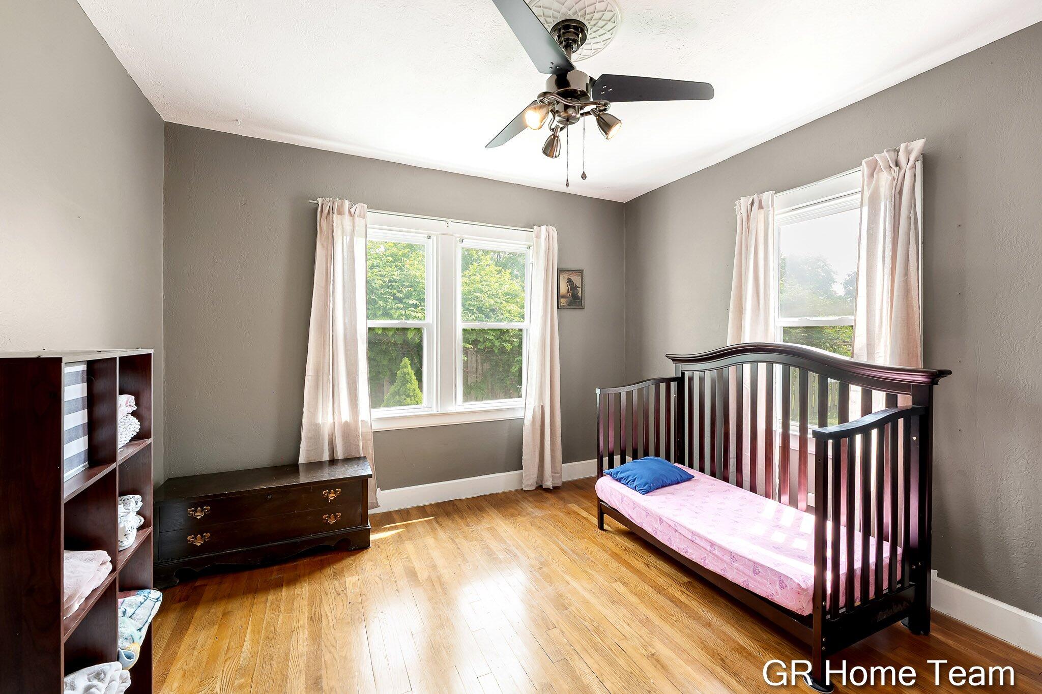 3991 Costa Avenue NE Grand Rapids MI 49525
