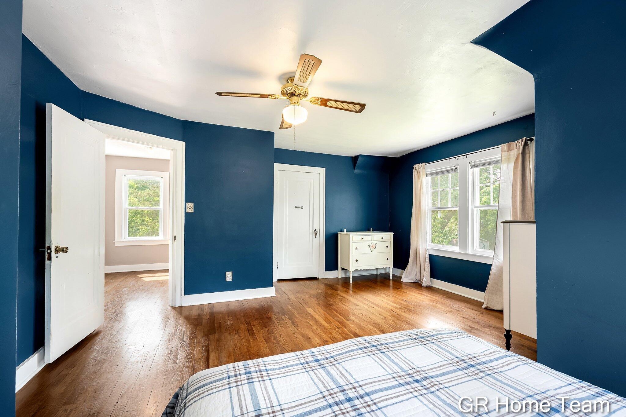 3991 Costa Avenue NE Grand Rapids MI 49525