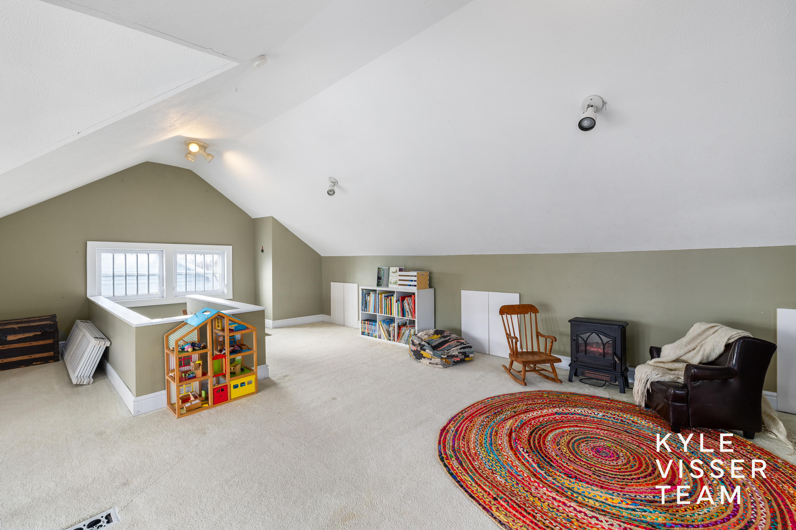 617 Rosewood Avenue SE East Grand Rapids MI 49506