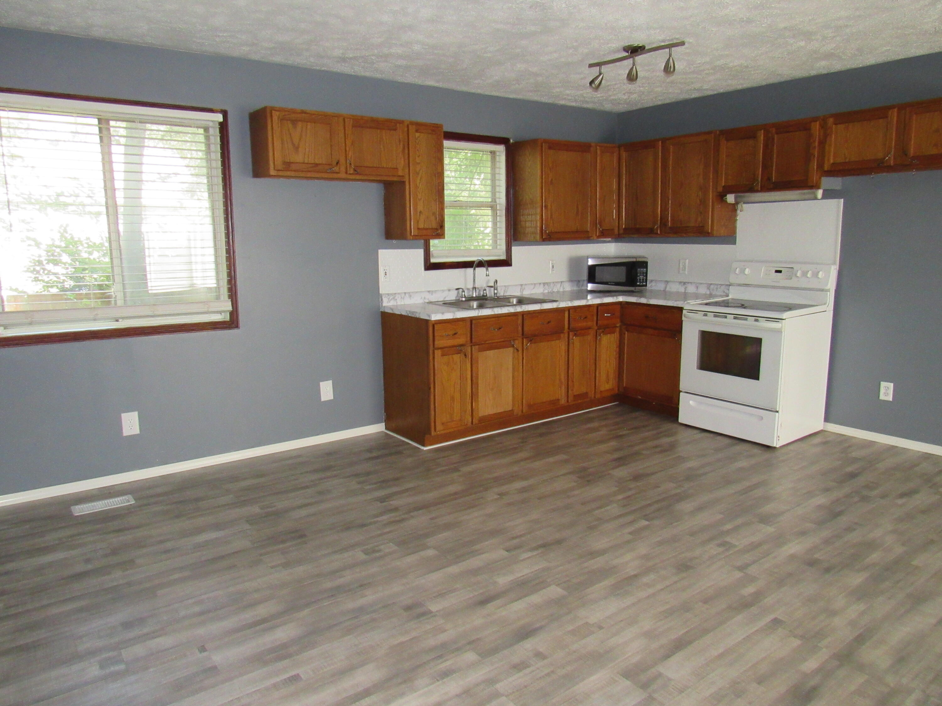 2708 Worden Street Norton Shores MI 49444