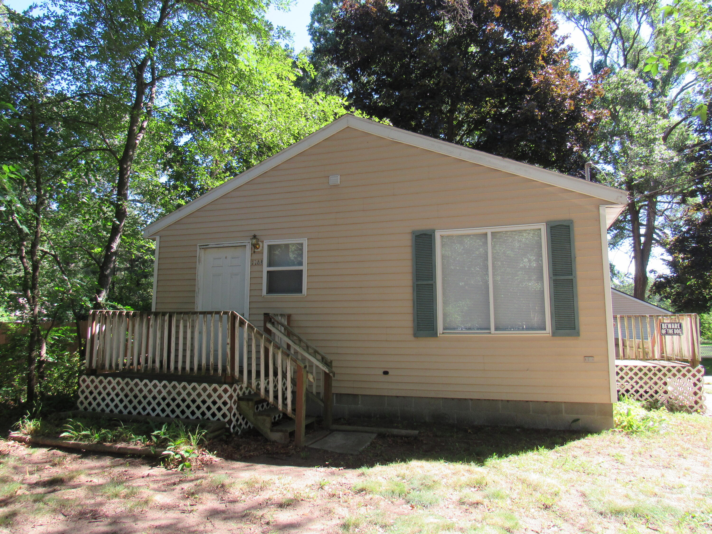 2708 Worden Street Norton Shores MI 49444