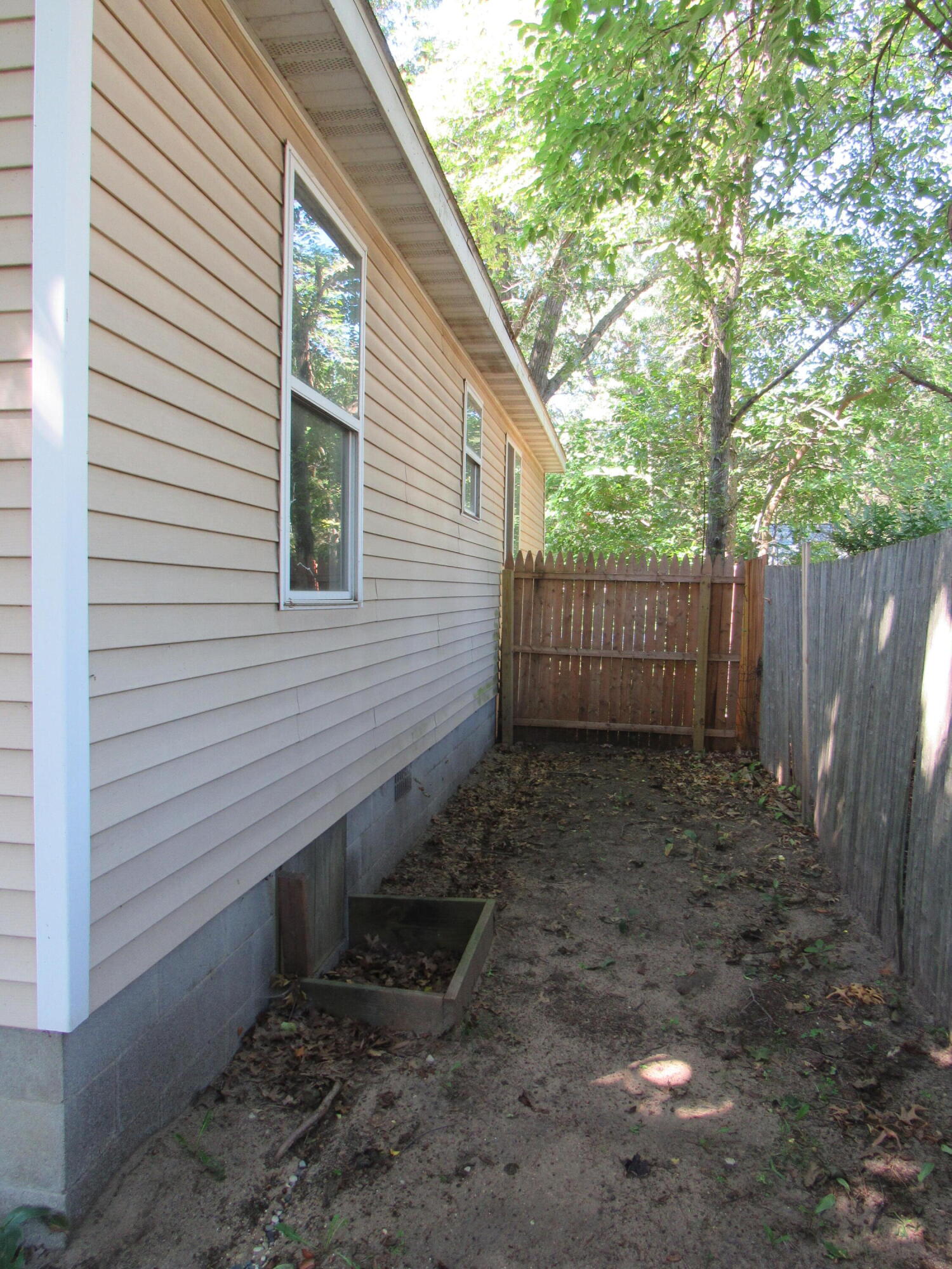 2708 Worden Street Norton Shores MI 49444