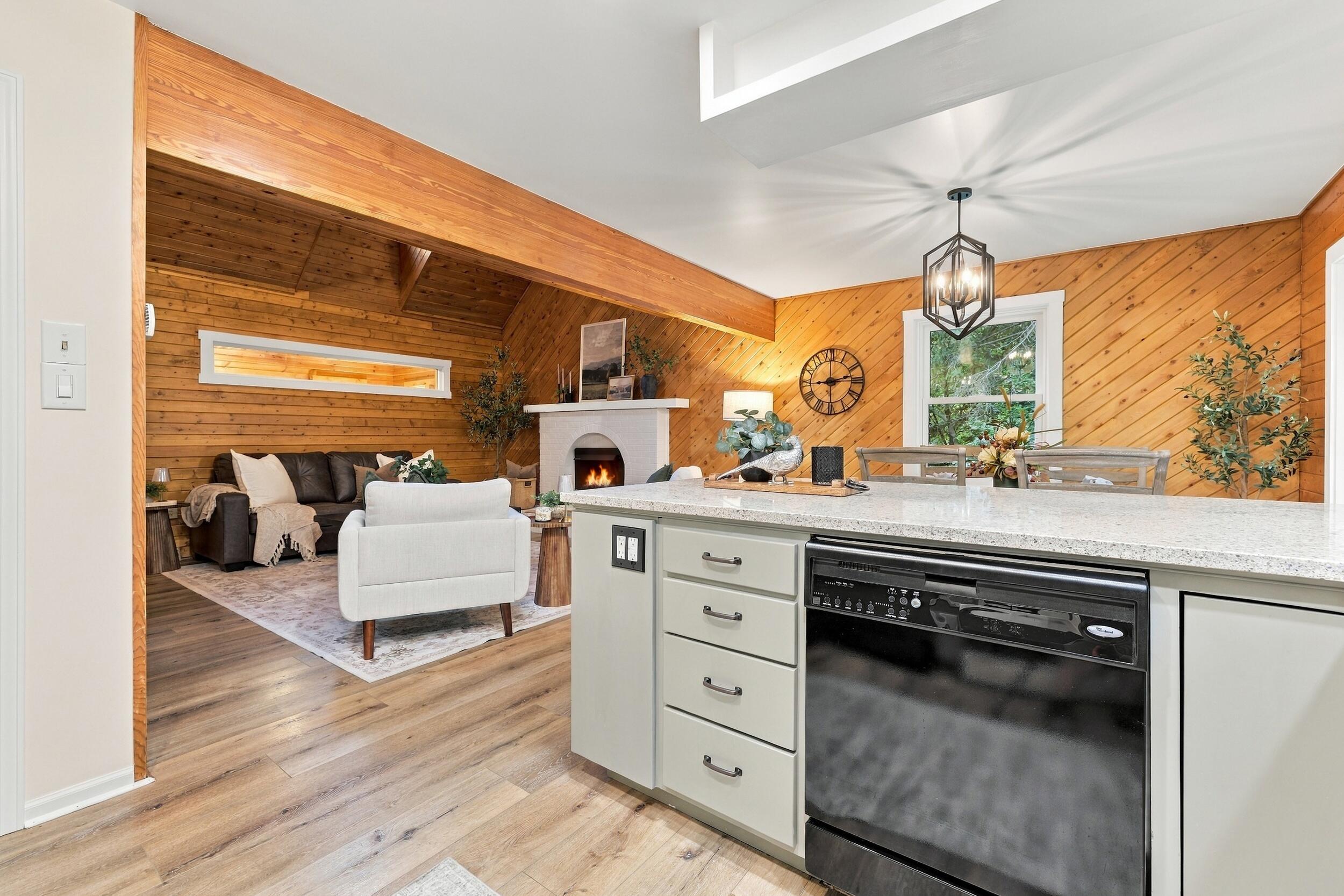 3385 4 Mile Road NE Grand Rapids MI 49525