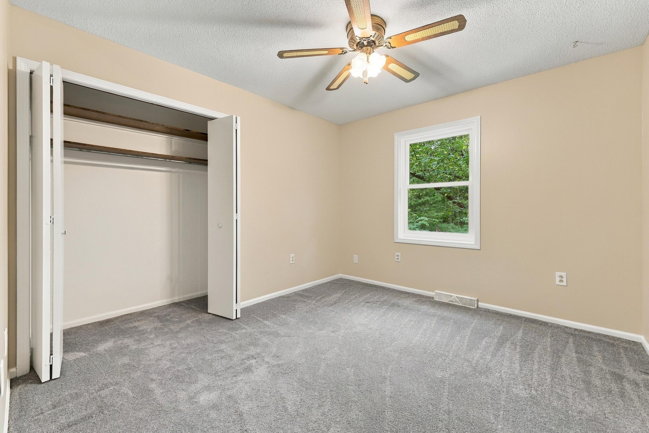 3385 4 Mile Road NE Grand Rapids MI 49525