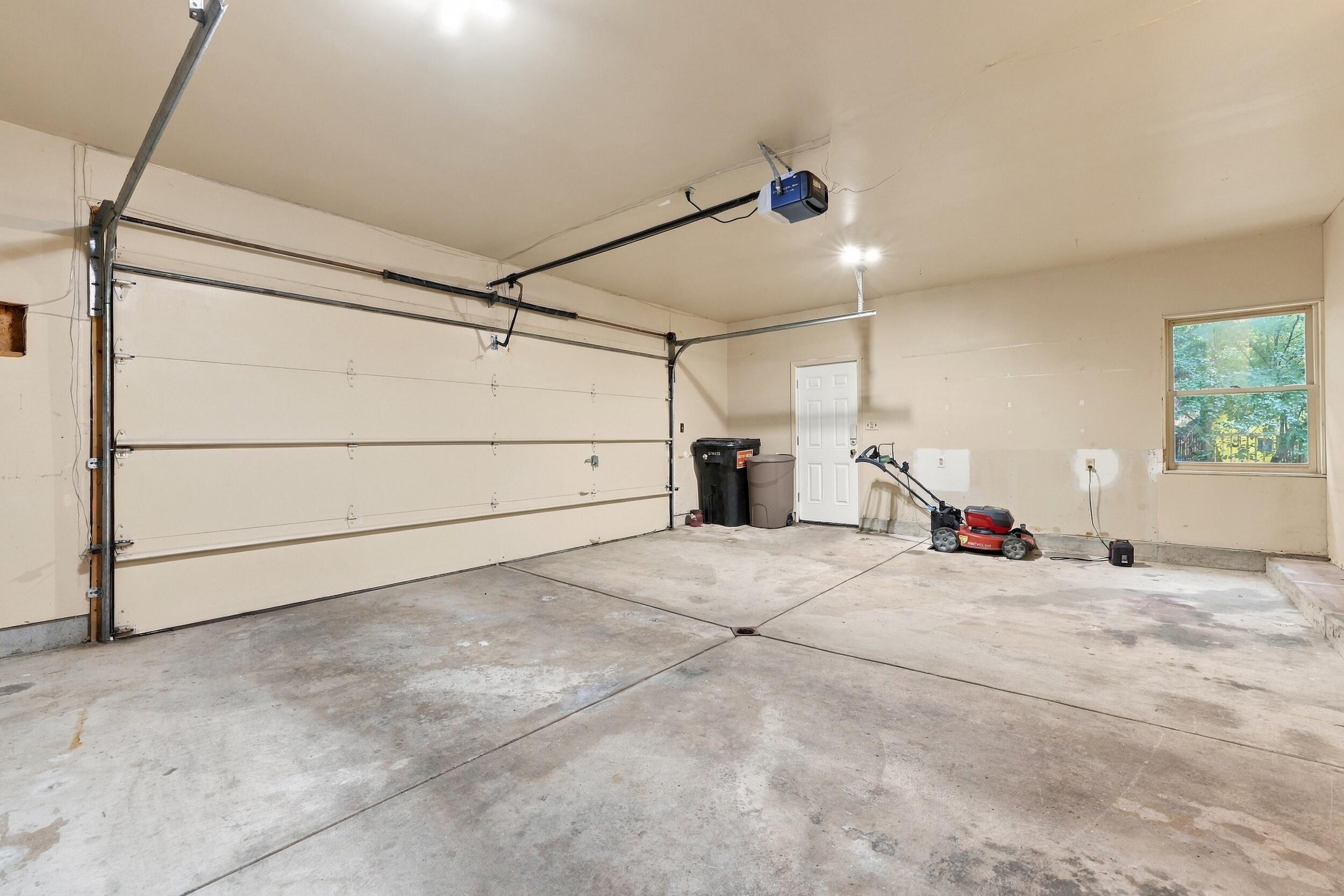 3385 4 Mile Road NE Grand Rapids MI 49525