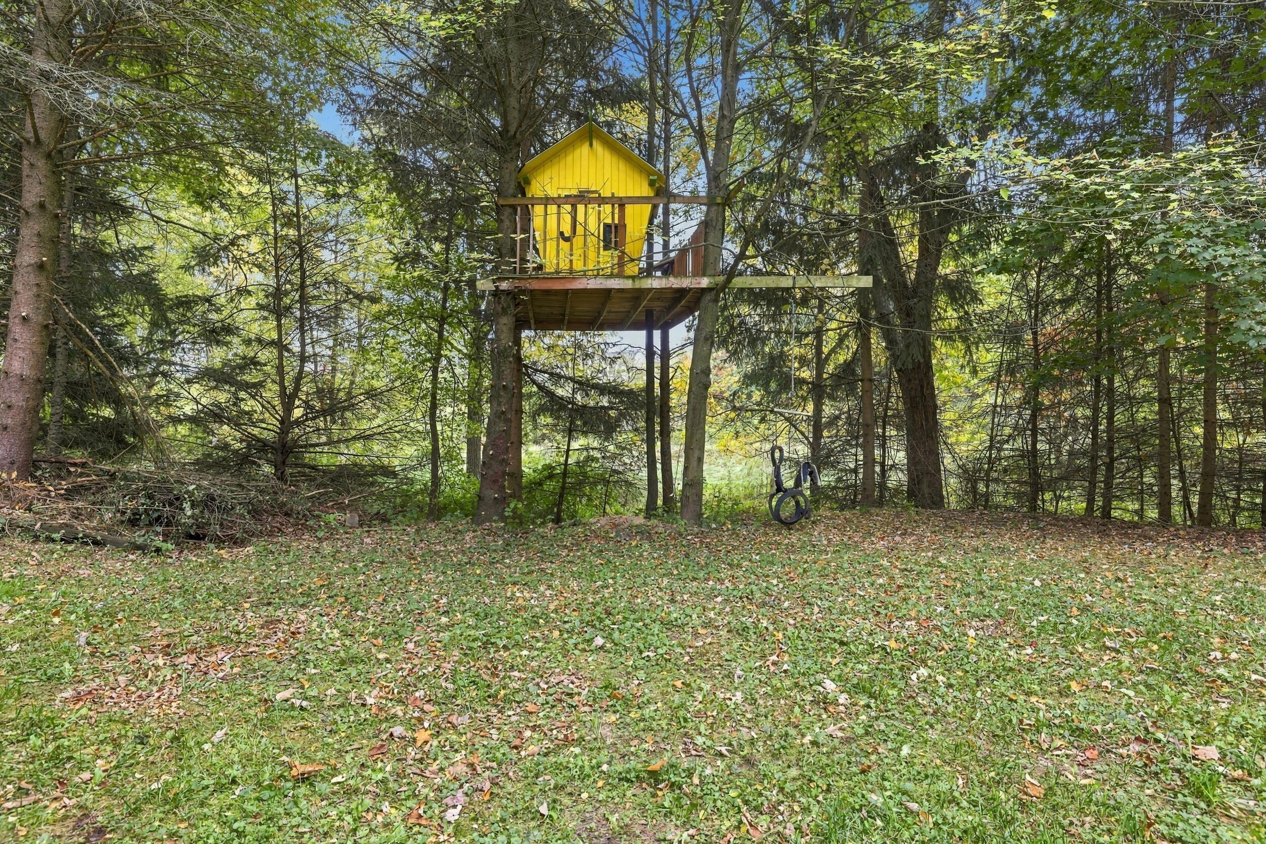 3385 4 Mile Road NE Grand Rapids MI 49525