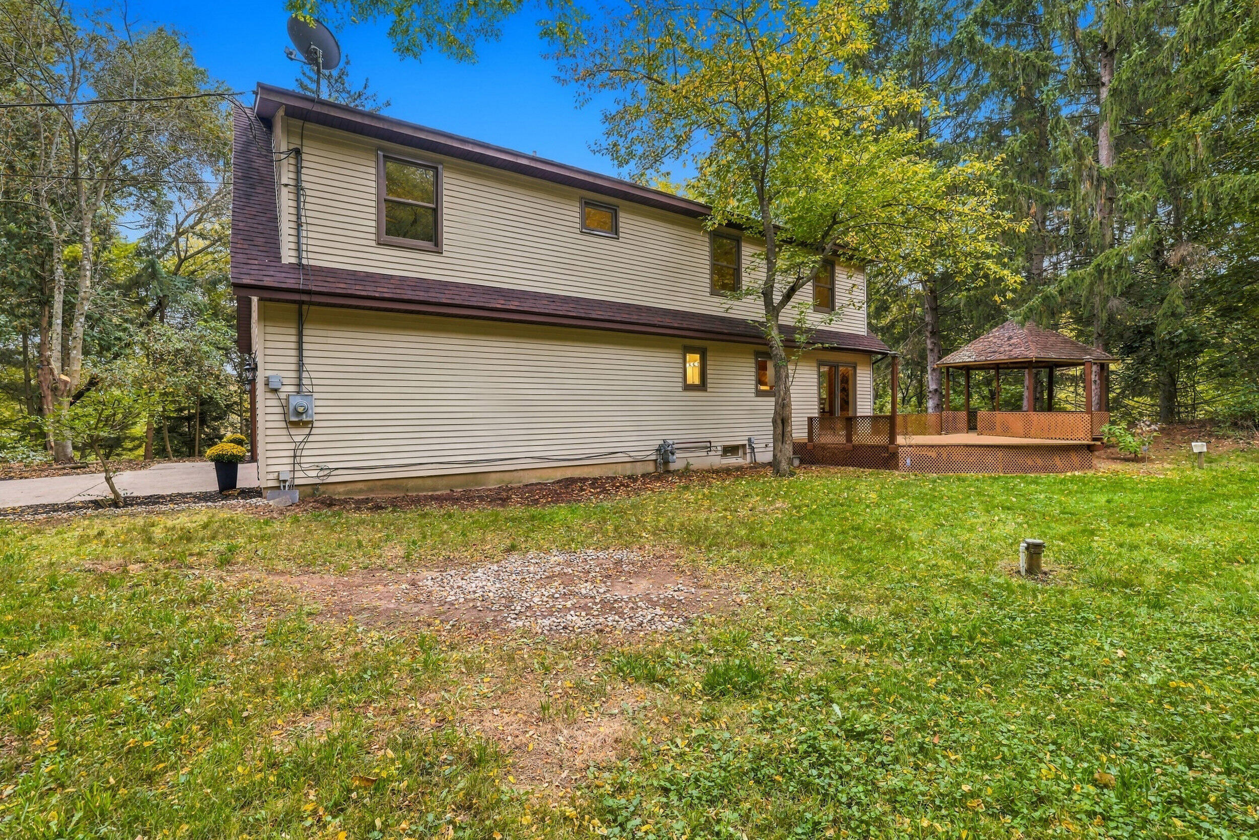 3385 4 Mile Road NE Grand Rapids MI 49525