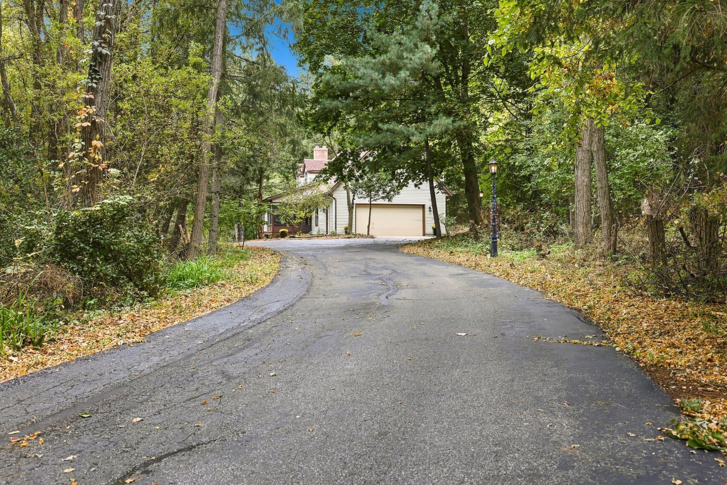 3385 4 Mile Road NE Grand Rapids MI 49525
