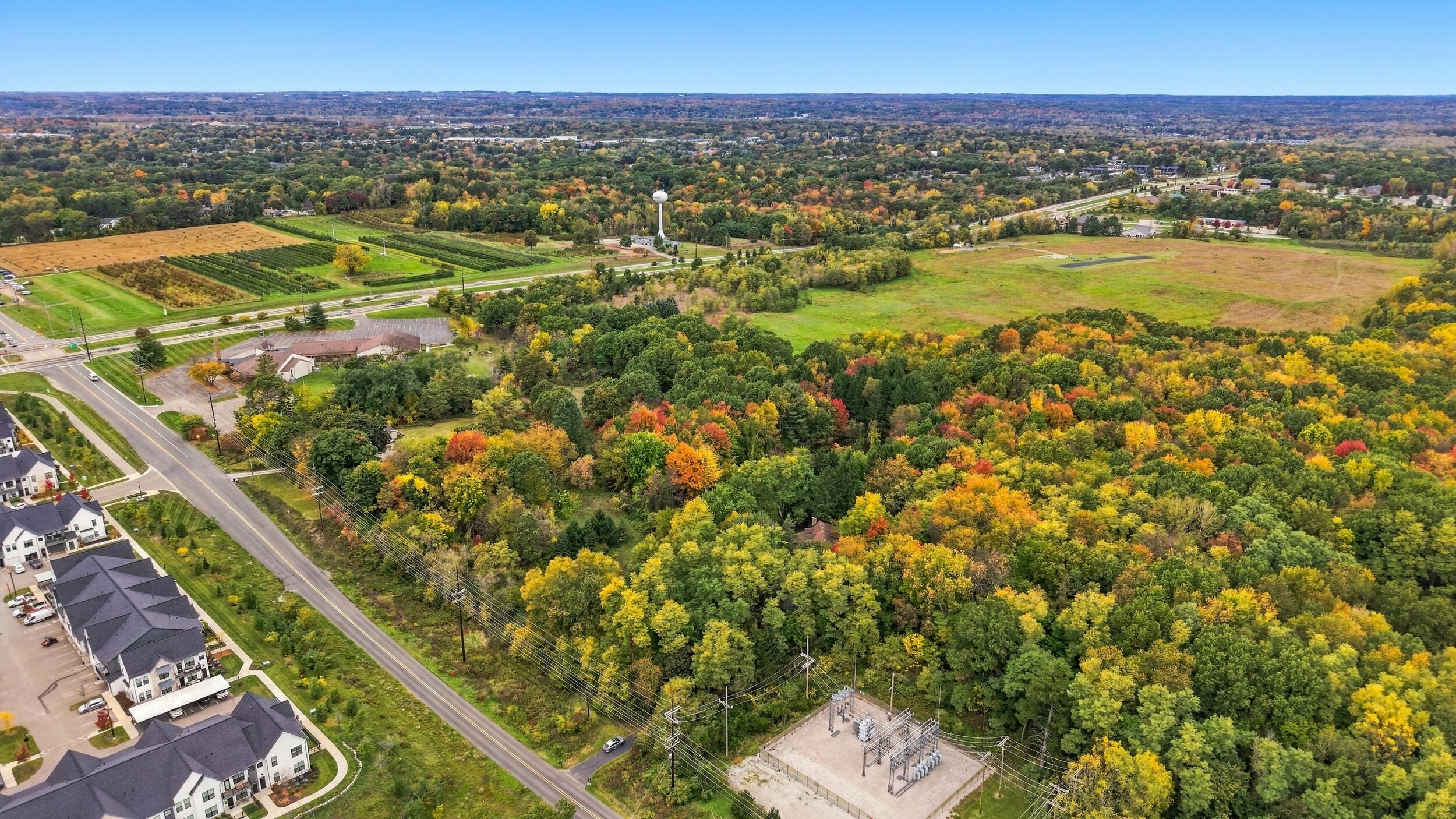3385 4 Mile Road NE Grand Rapids MI 49525