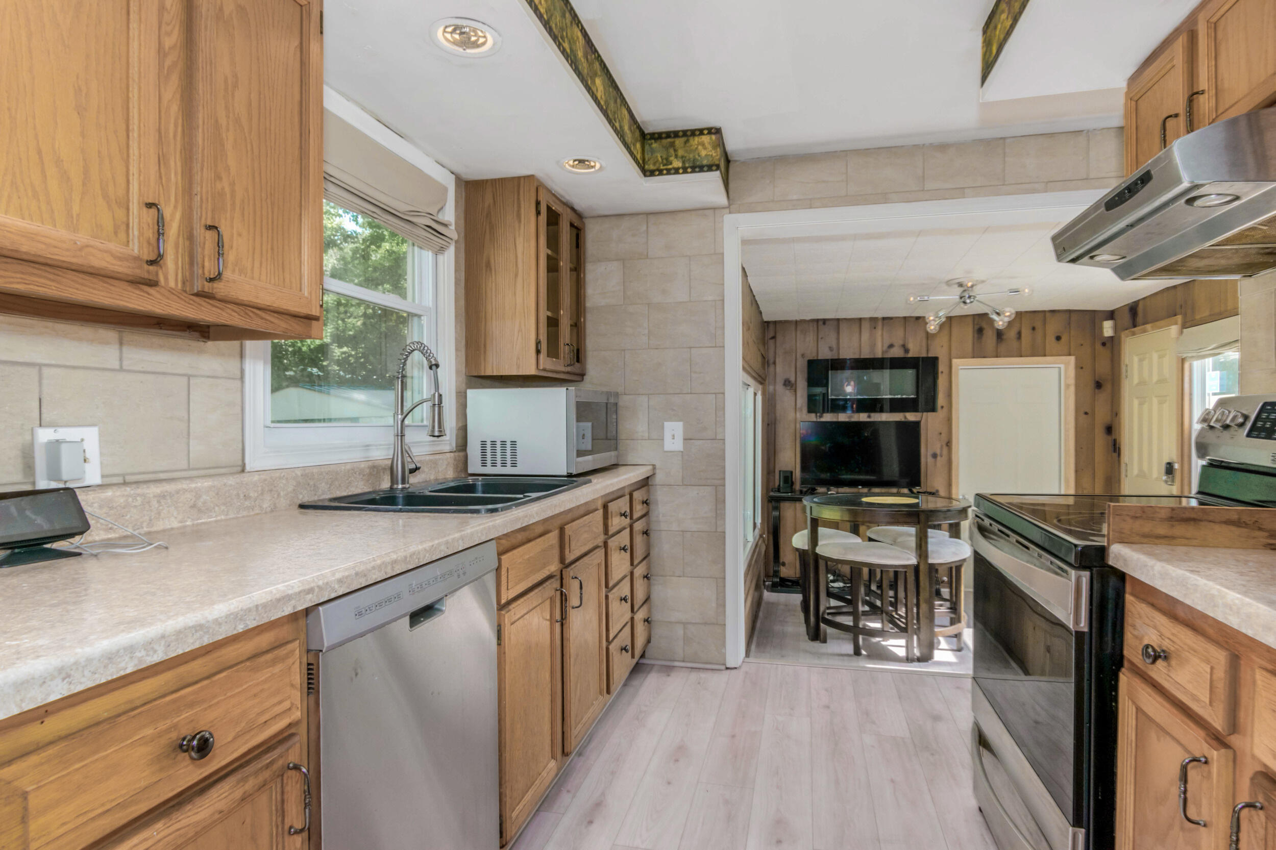 3151 Kendalwood Court NE Grand Rapids MI 49505