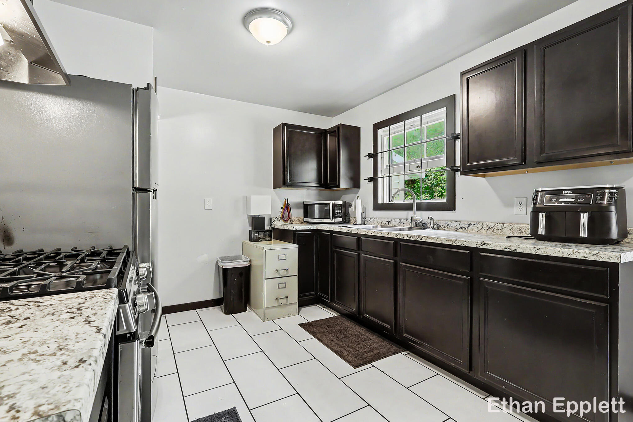 3321 Baker Street Muskegon MI 49444