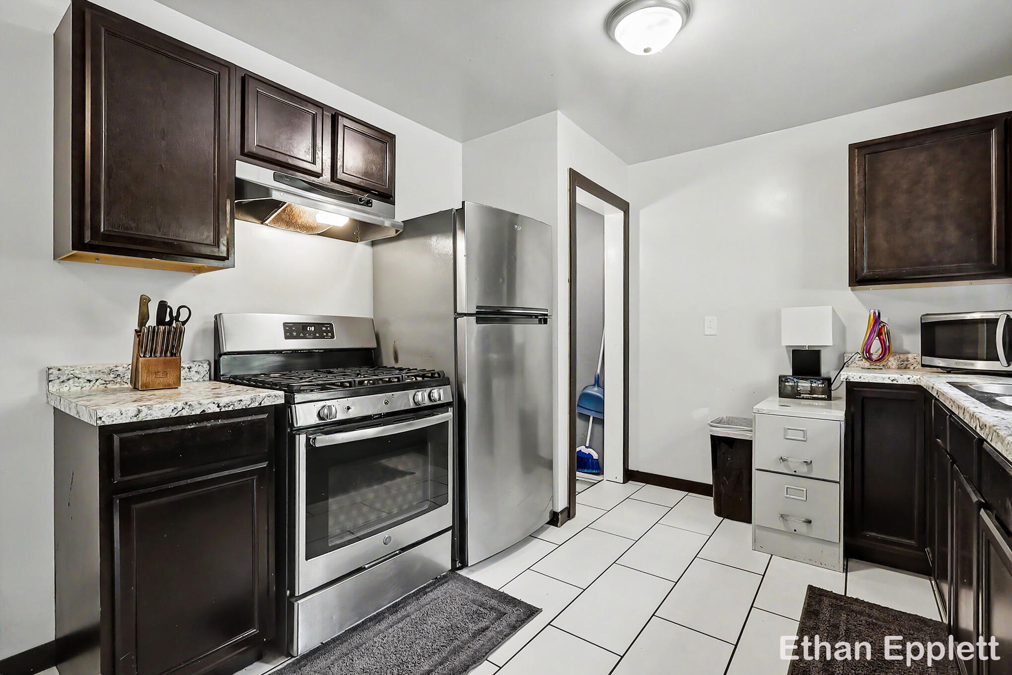 3321 Baker Street Muskegon MI 49444