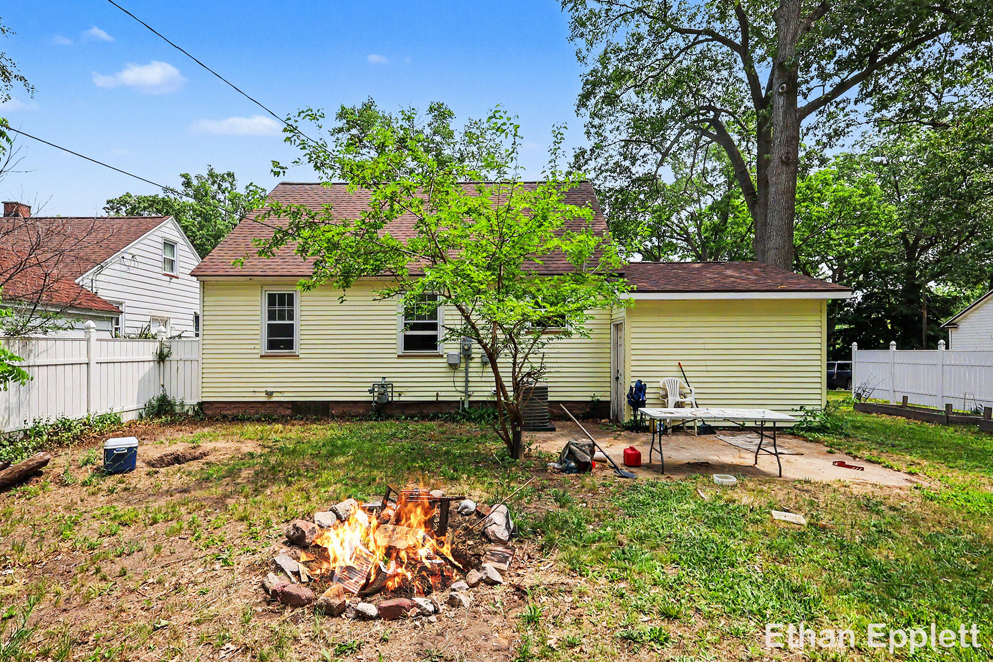 3321 Baker Street Muskegon MI 49444