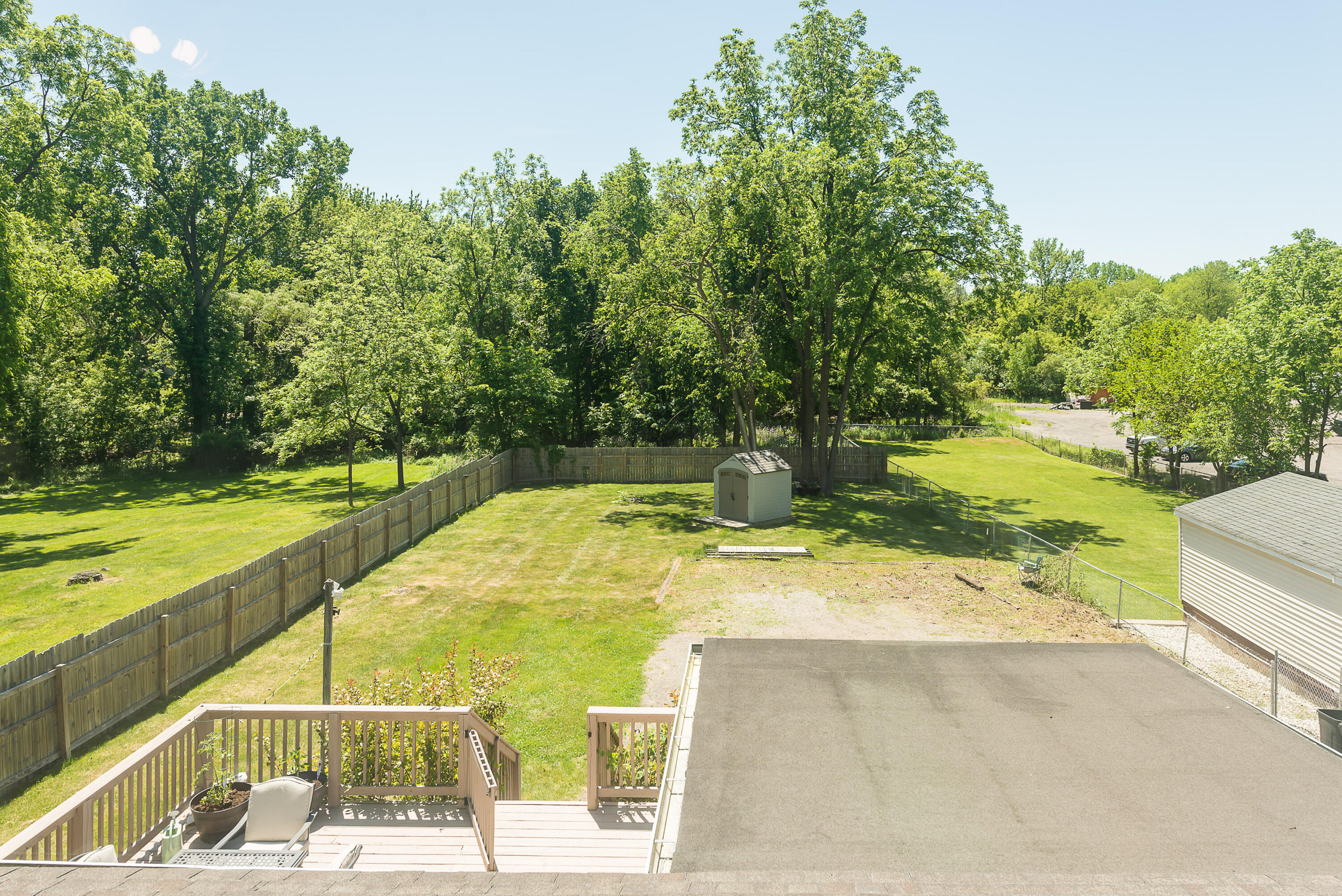 611 W Silver Lake Road Fenton MI 48430