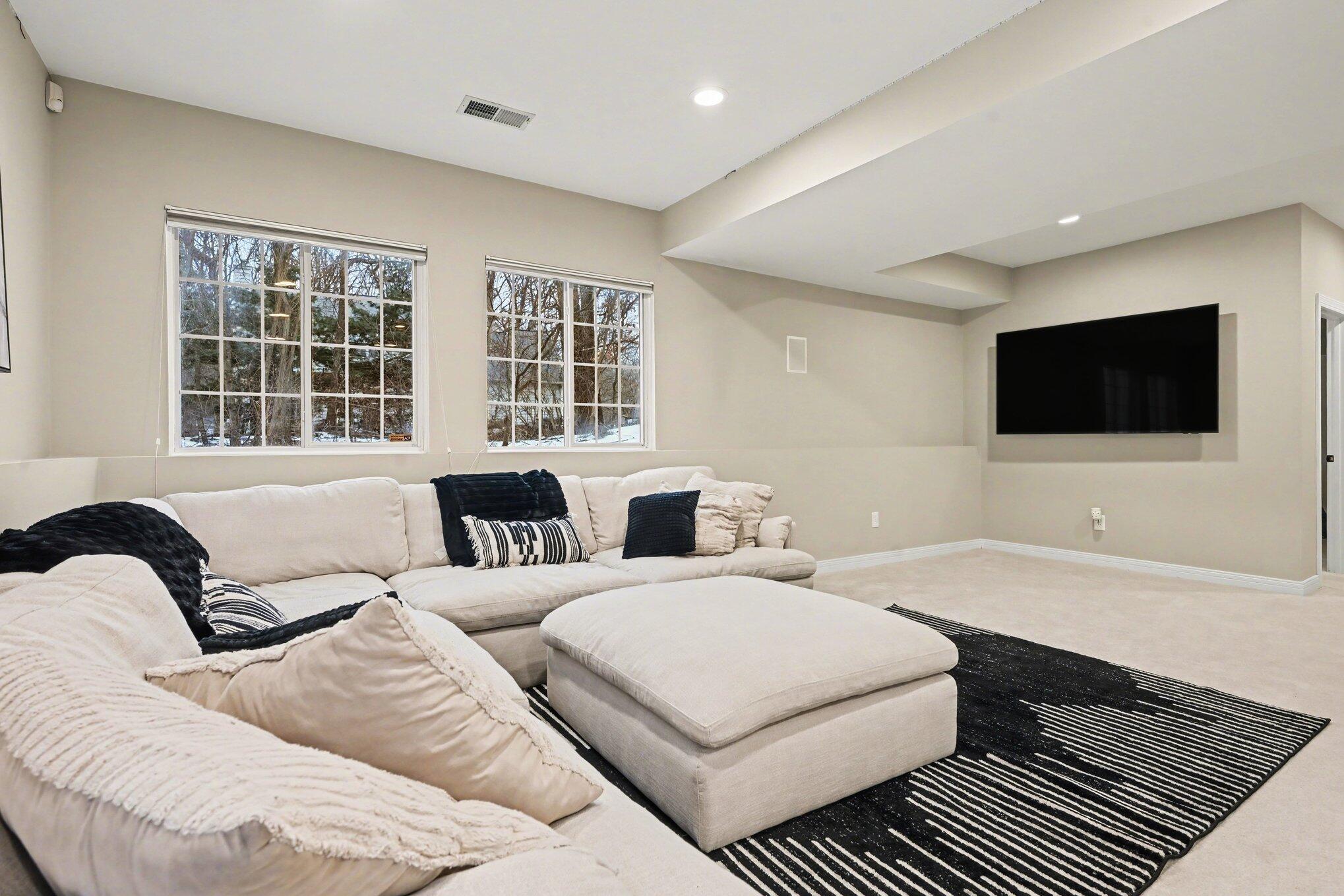 3381 Hanford Lane Kalamazoo MI 49009