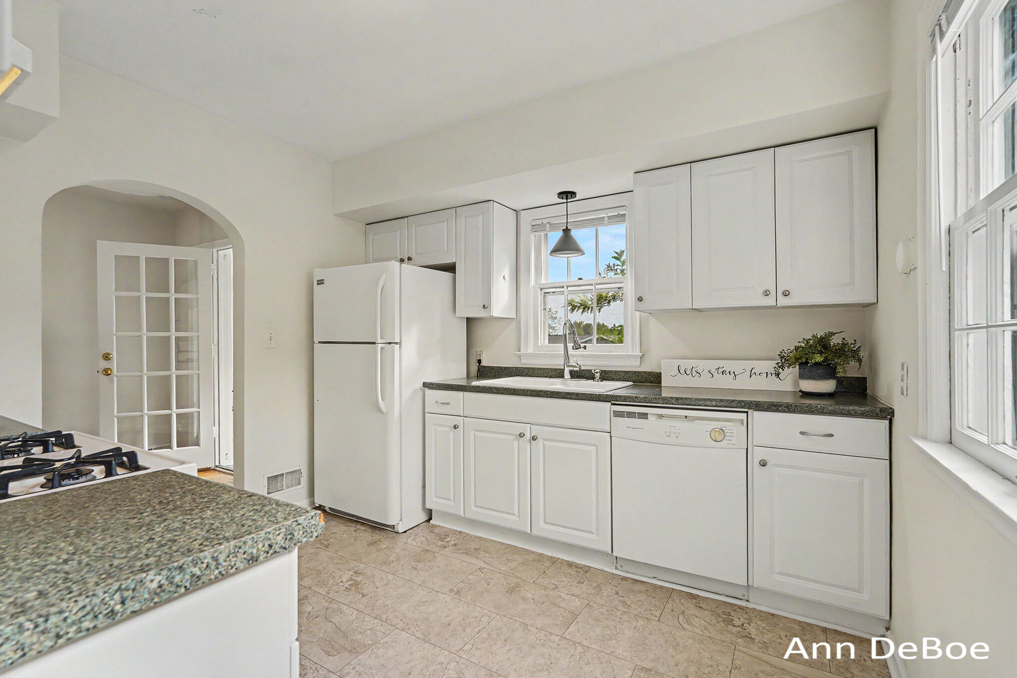824 Union Avenue NE Grand Rapids MI 49503