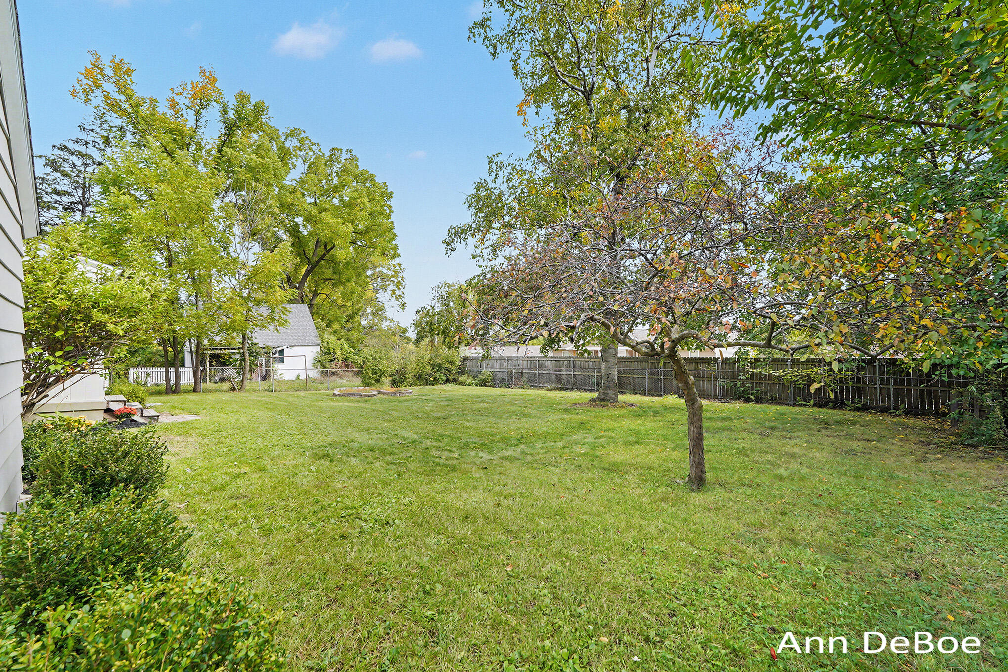 824 Union Avenue NE Grand Rapids MI 49503