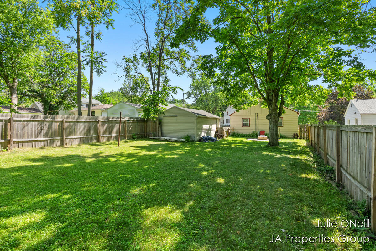 1035 Eastern Avenue NE Grand Rapids MI 49503