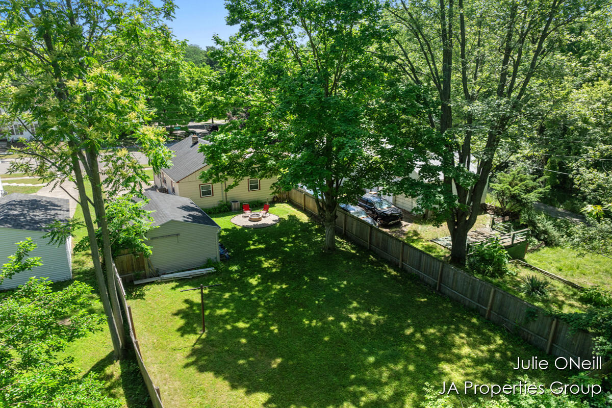 1035 Eastern Avenue NE Grand Rapids MI 49503