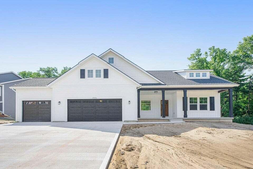 4199 3 Mile Road NE Grand Rapids MI 49525