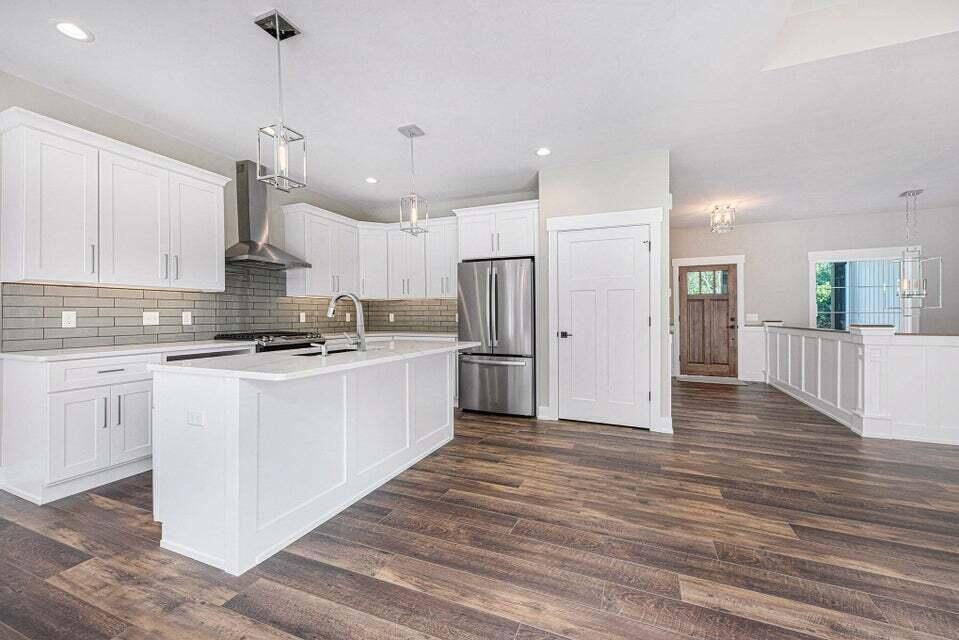 4199 3 Mile Road NE Grand Rapids MI 49525
