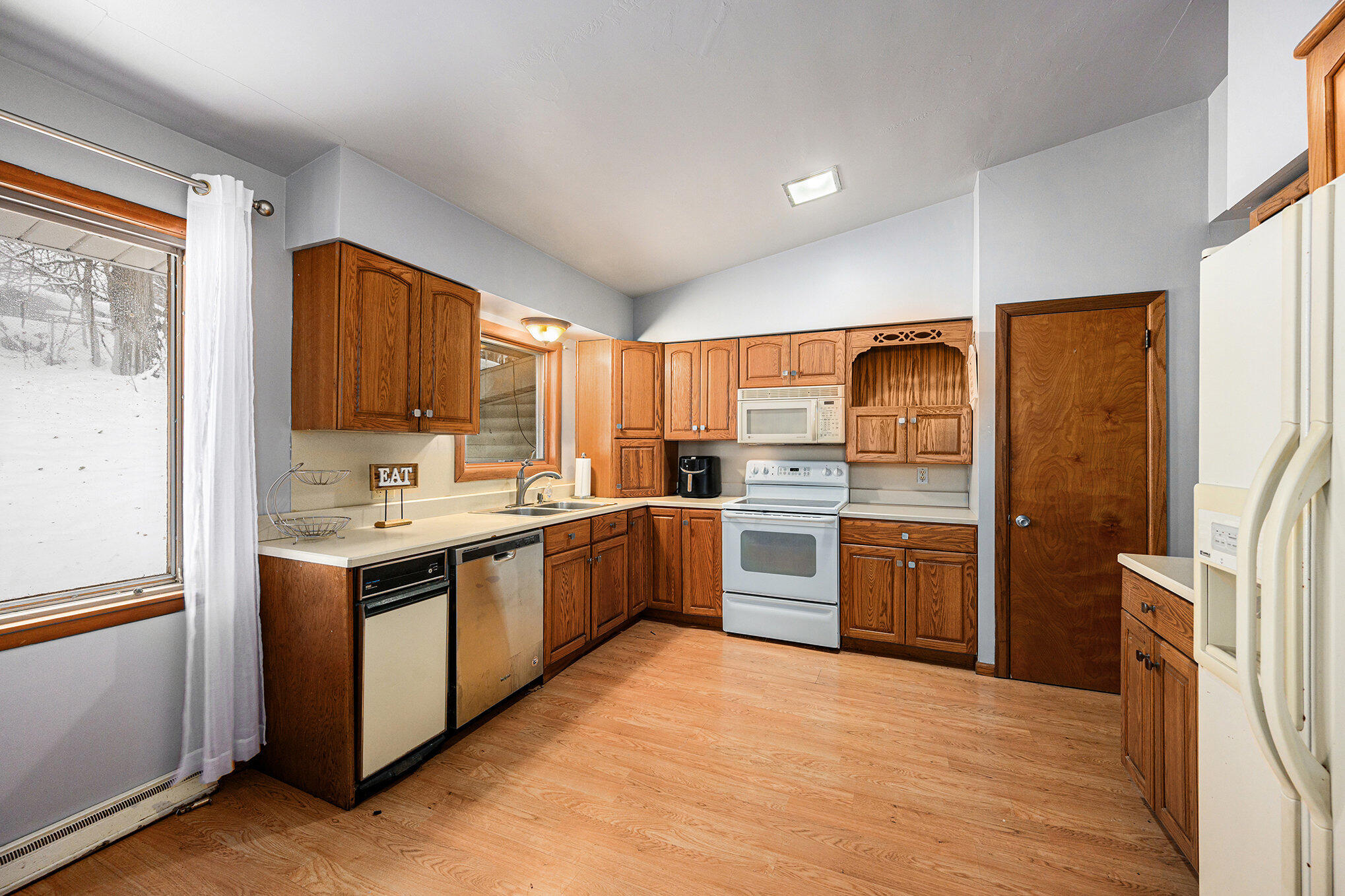 332 Espanola Avenue Kalamazoo MI 49004