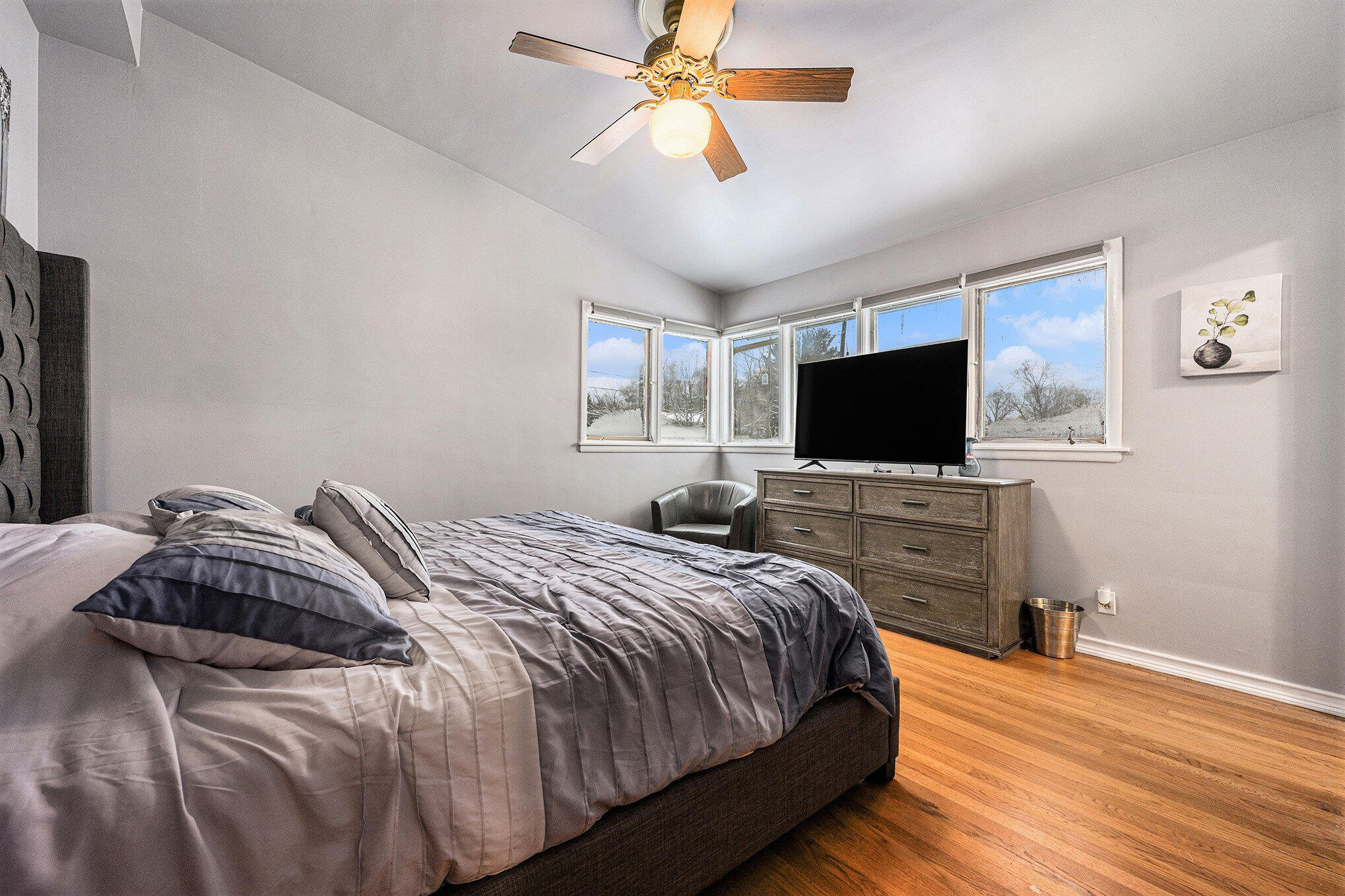332 Espanola Avenue Kalamazoo MI 49004