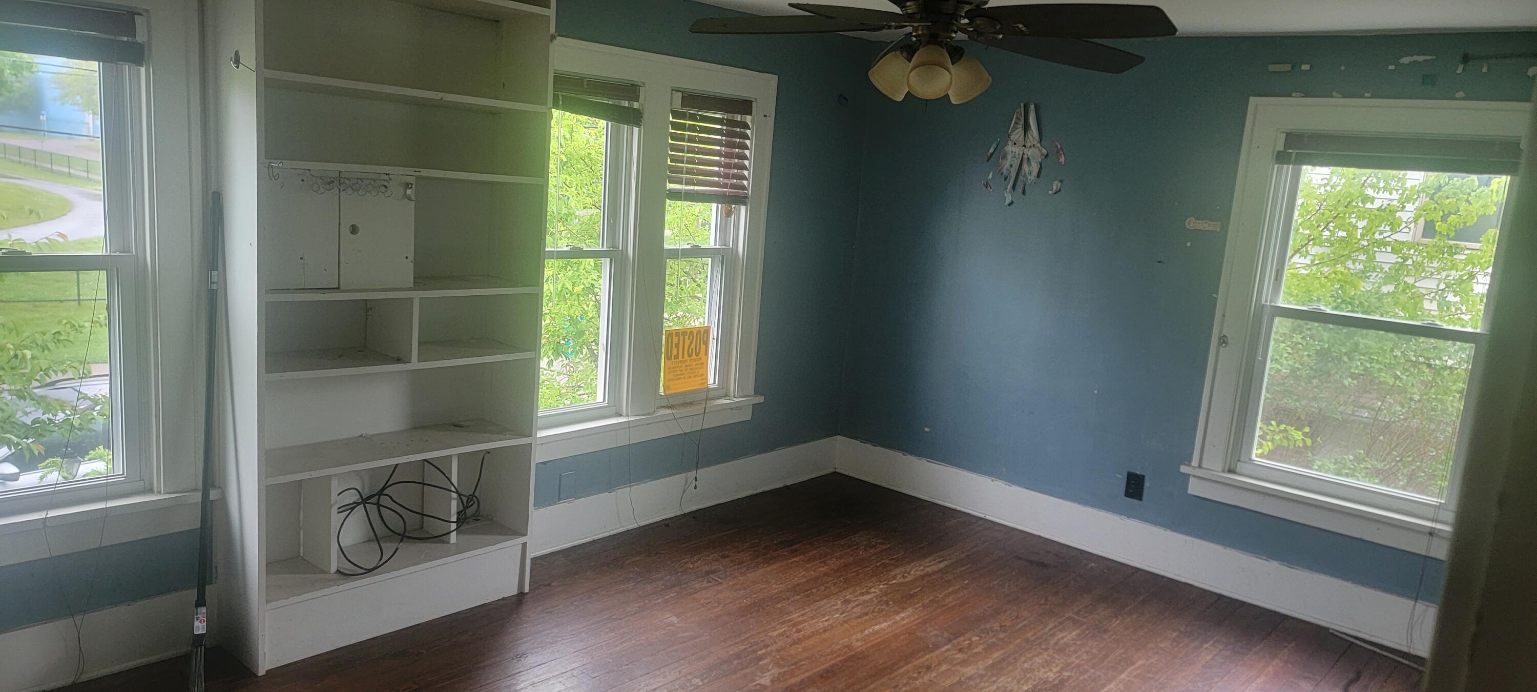 907 Russell Street Kalamazoo MI 49001