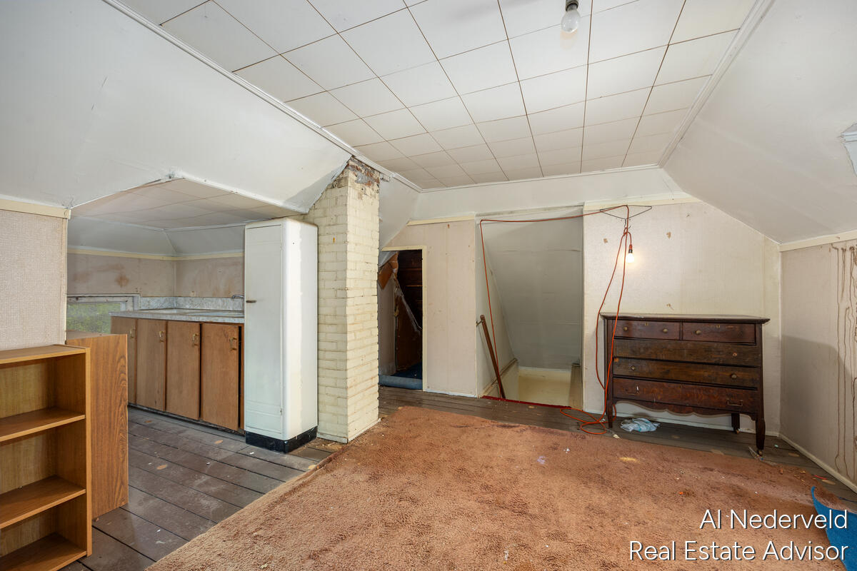 640 Crescent Street NE Grand Rapids MI 49503