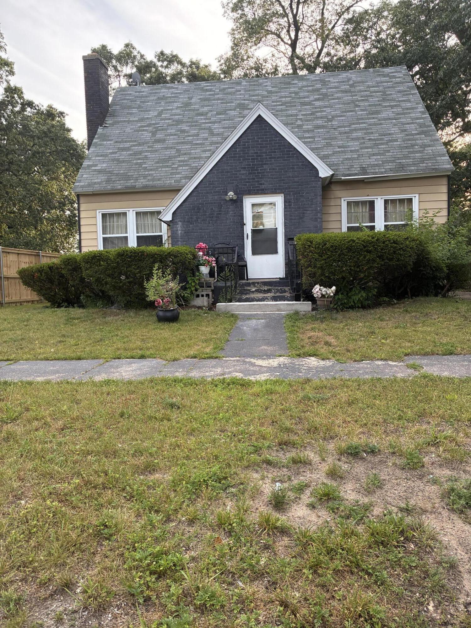 2429 Maffett Street Muskegon MI 49444