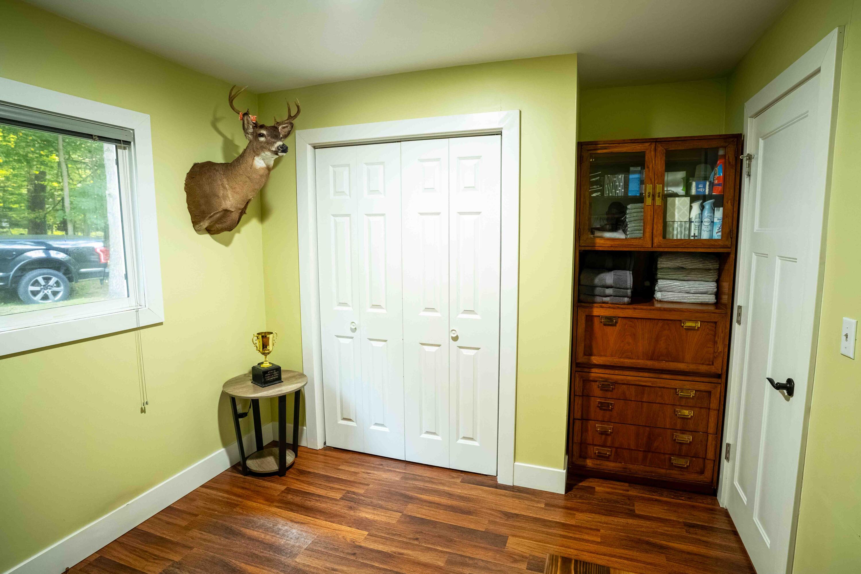 2016 Scenic Drive Muskegon MI 49445