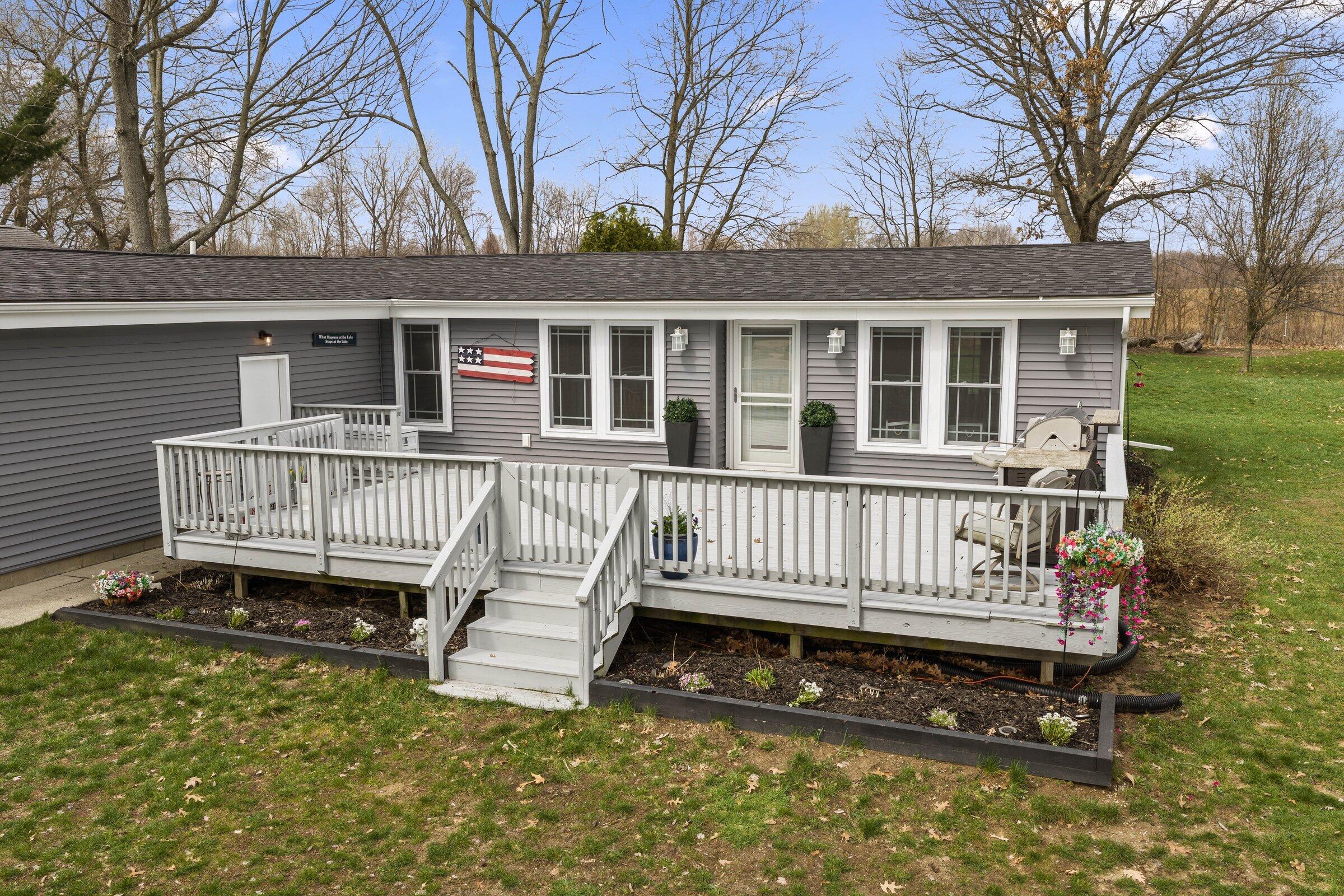 31486 County Line Road Dowagiac MI 49047