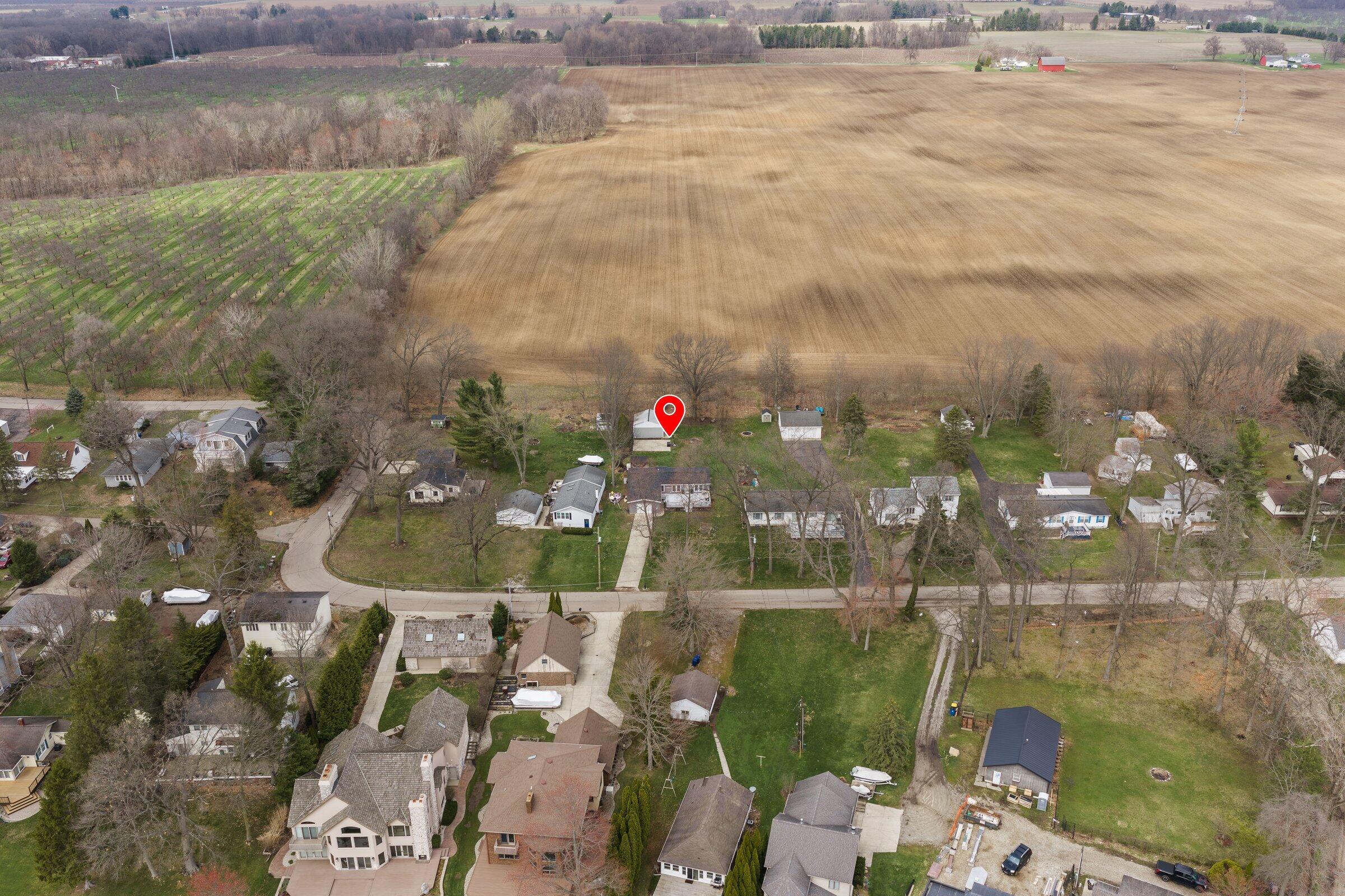 31486 County Line Road Dowagiac MI 49047