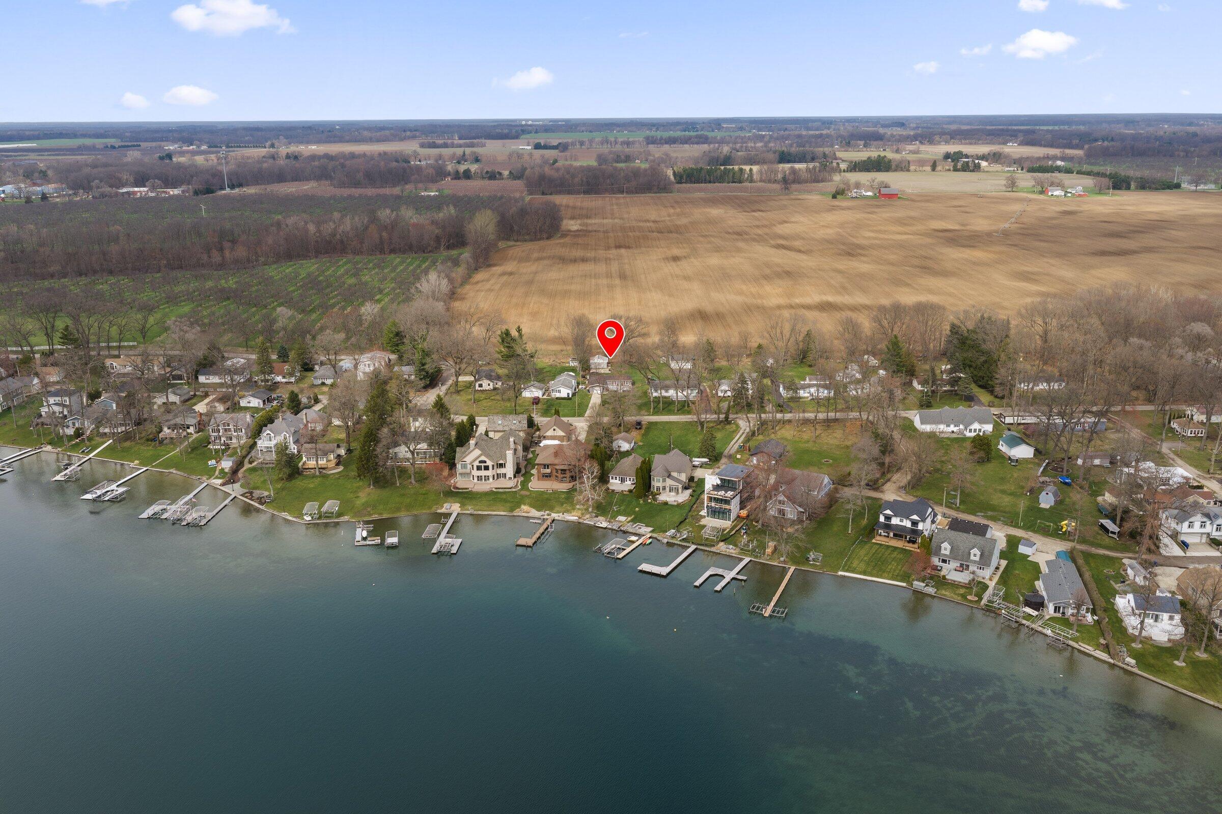 31486 County Line Road Dowagiac MI 49047