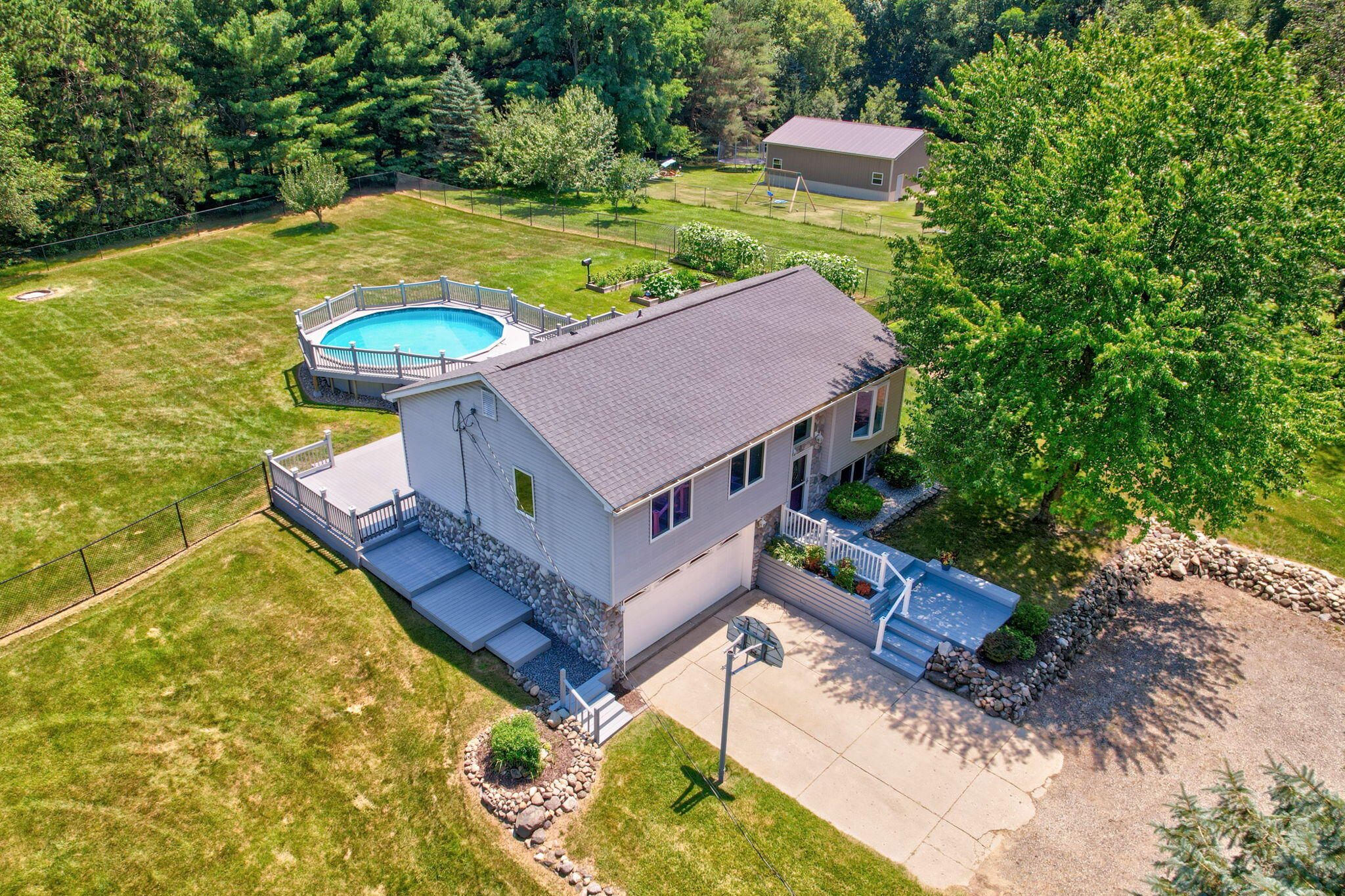 9280 Denton Hill Road Fenton MI 48430