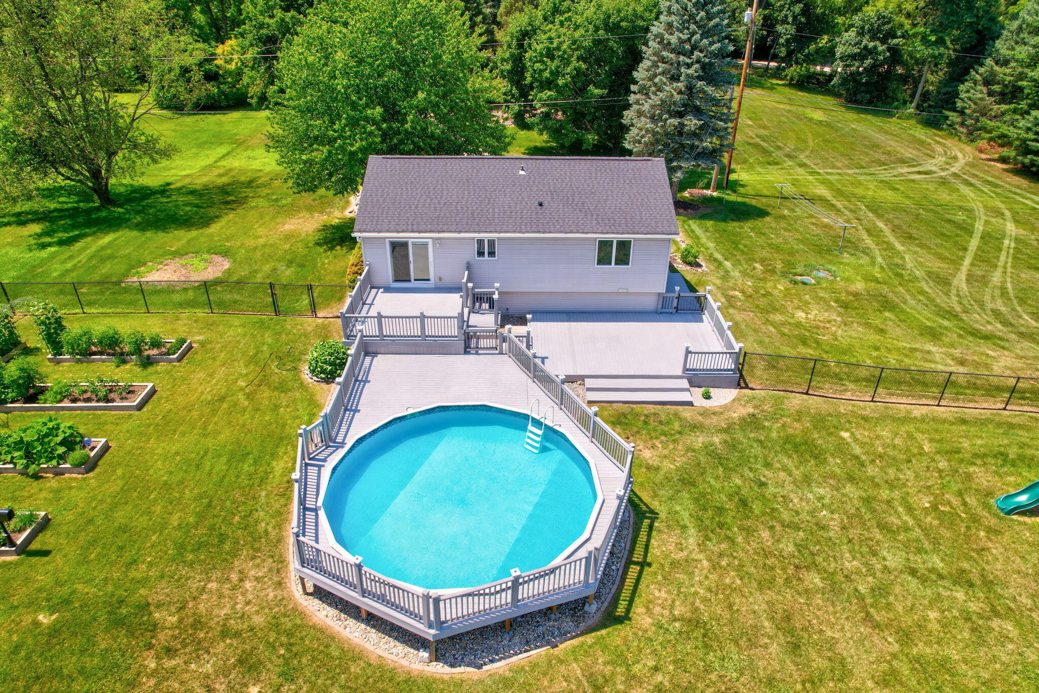 9280 Denton Hill Road Fenton MI 48430