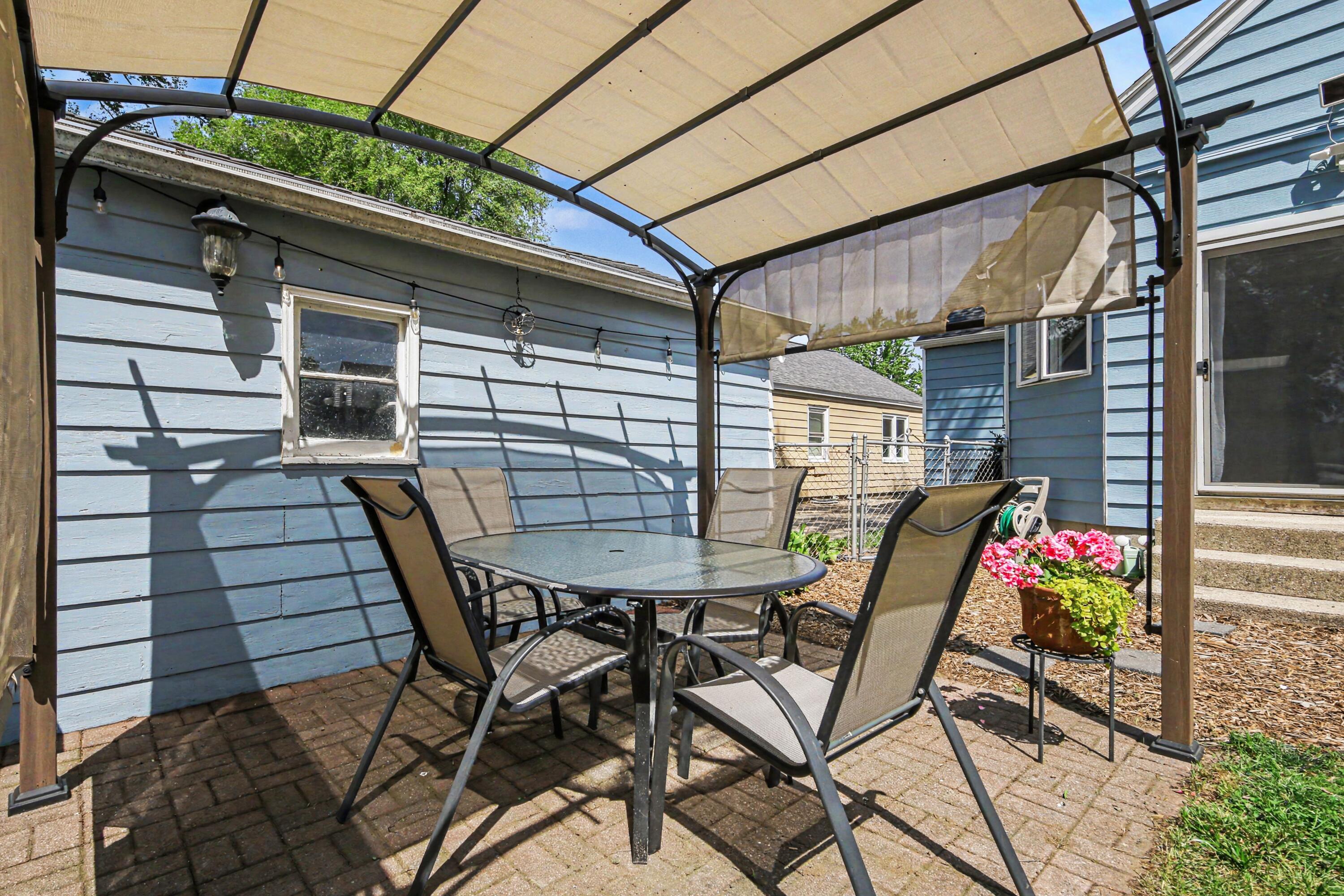 1432 Ardmore Street SE Grand Rapids MI 49507