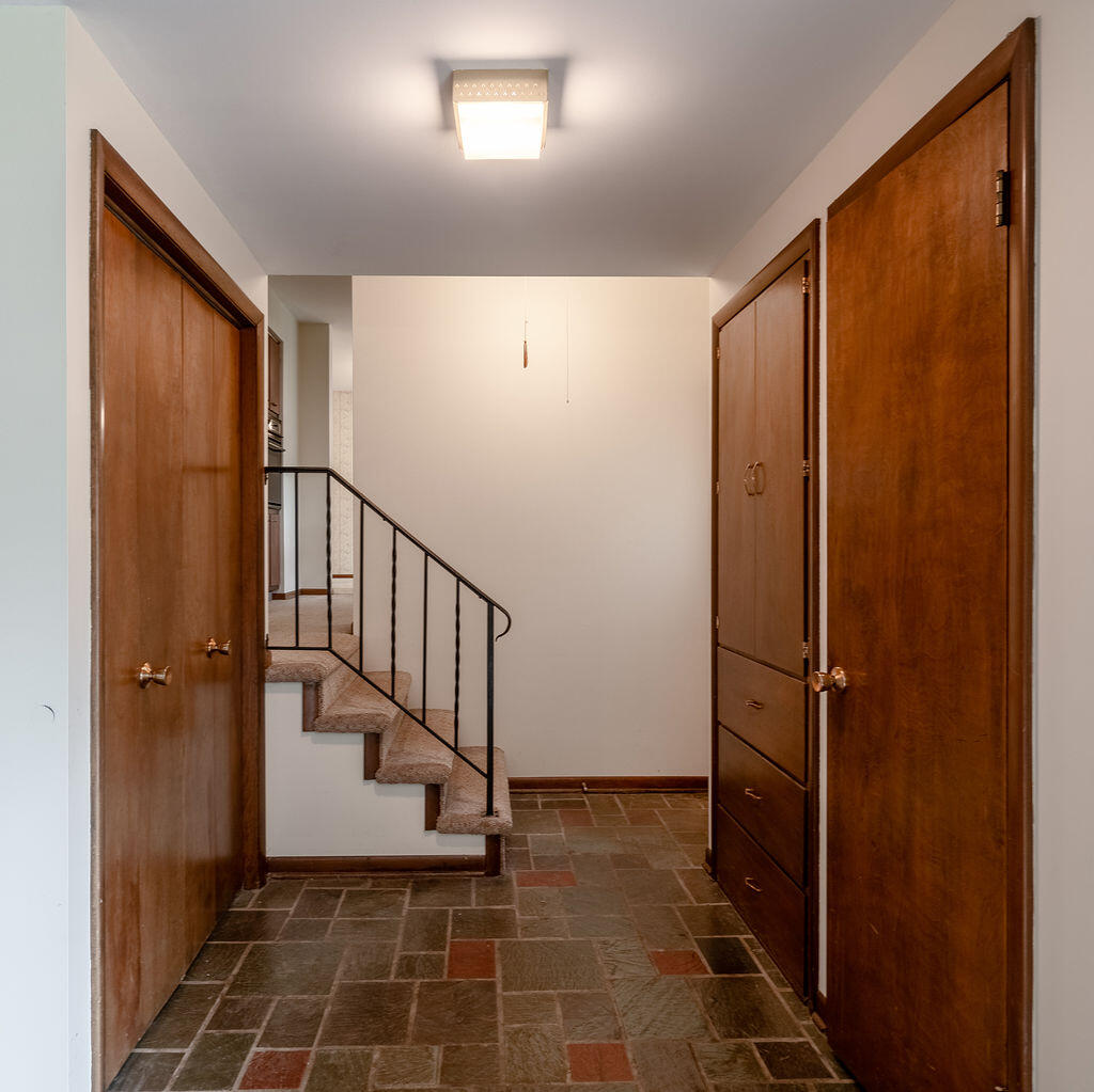 4156 Weymouth Drive SE Grand Rapids MI 49508