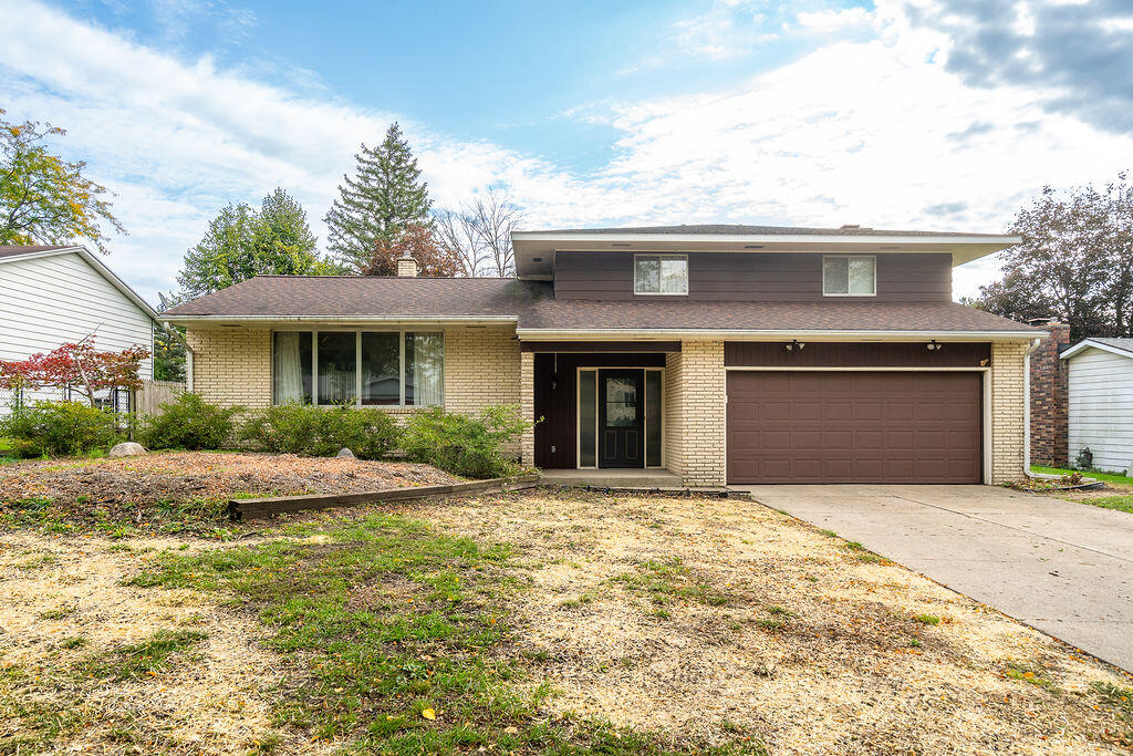 4156 Weymouth Drive SE Grand Rapids MI 49508